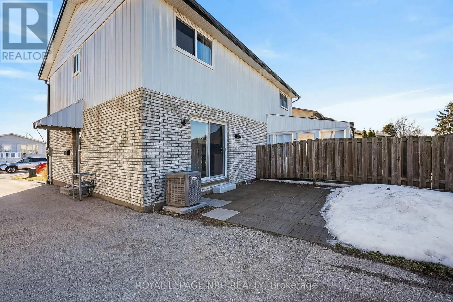 28 CHANTAL COURT - Image 17