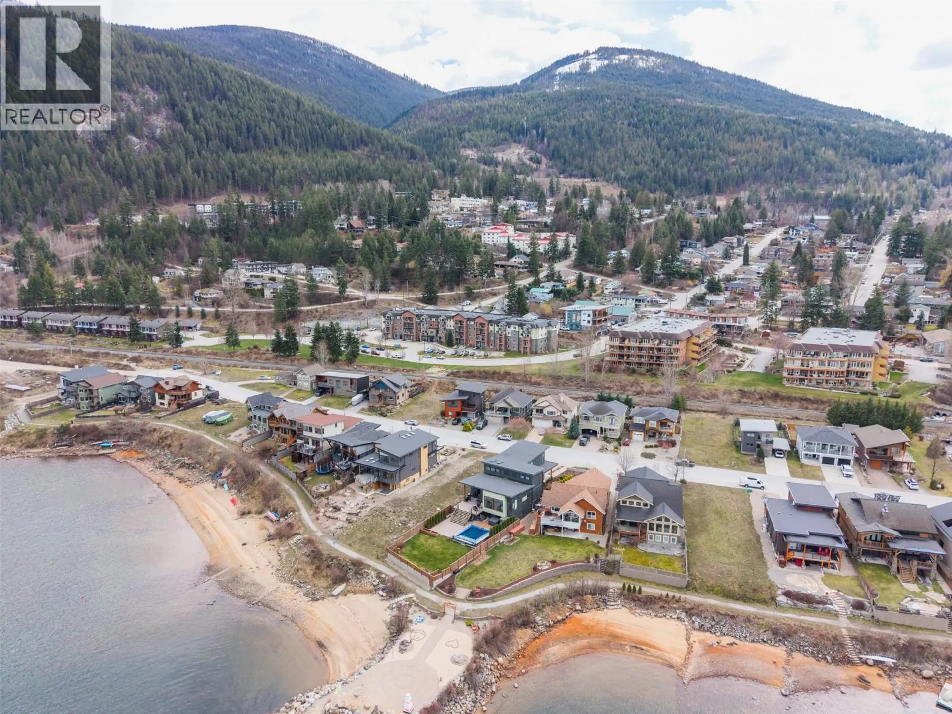 Property at 1002 SPROAT DRIVE, Nelson, BC