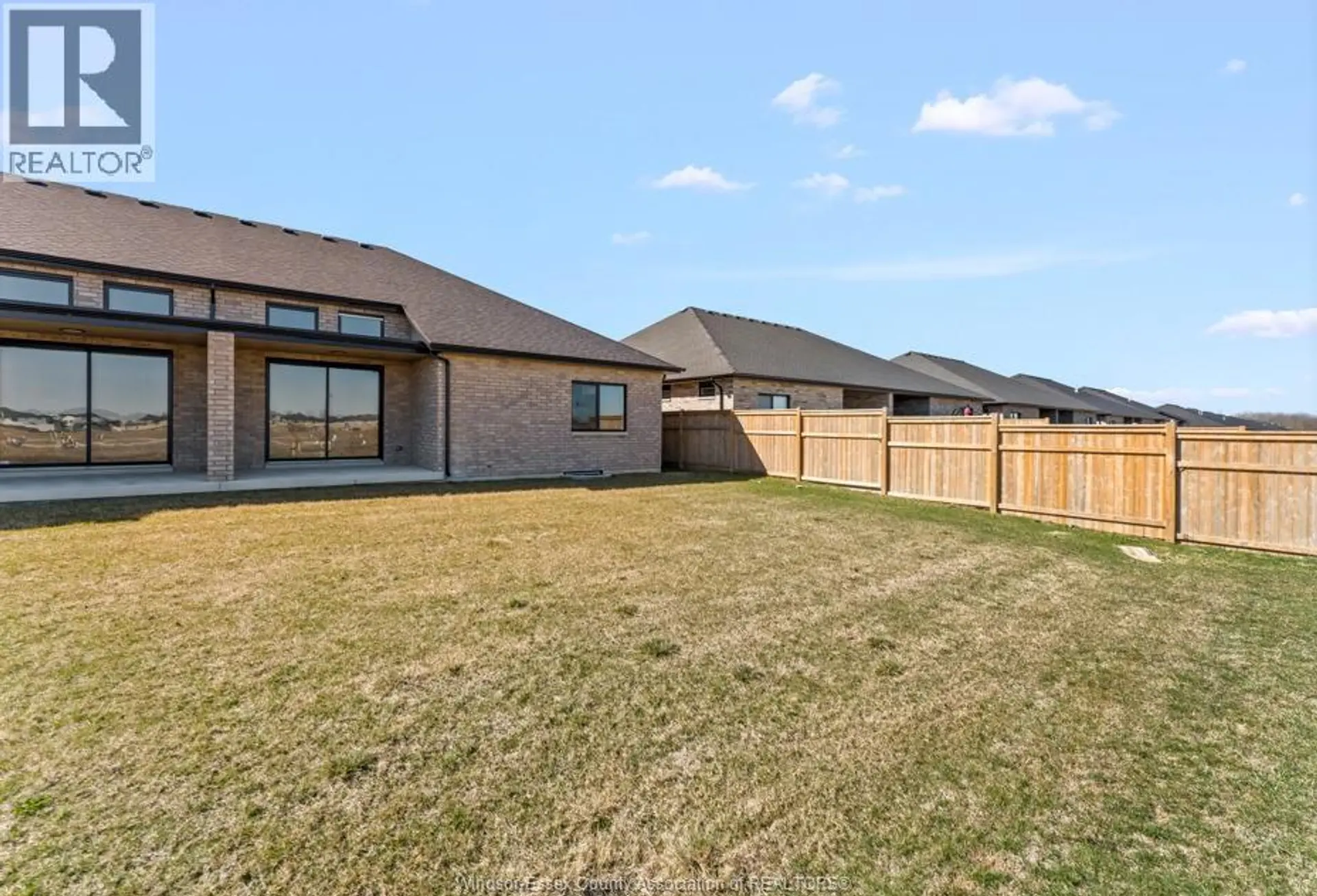 218 MCLELLAN AVENUE - Image 18
