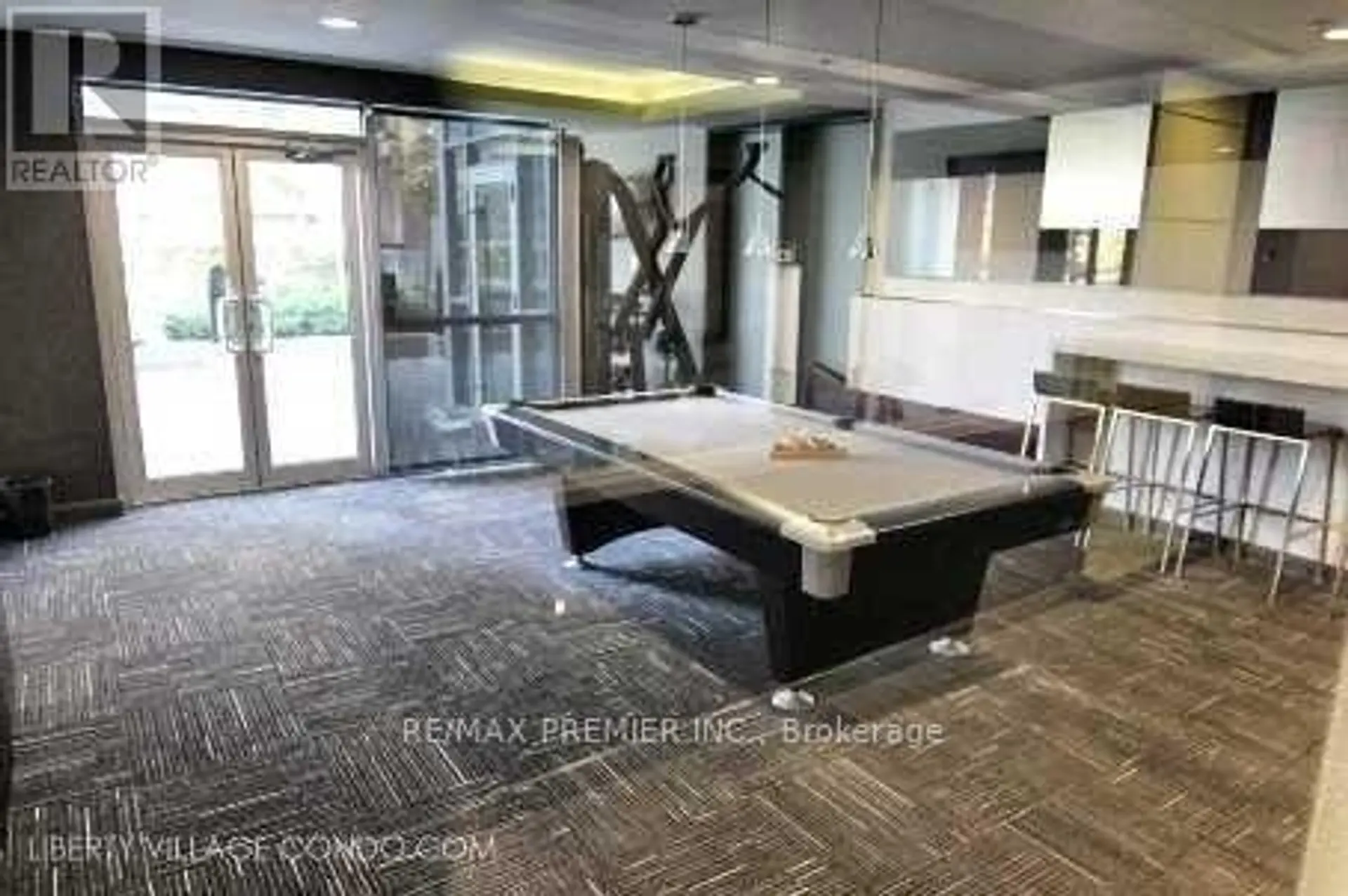 #1009 100 WESTERN BATTERY ROAD - Image 4