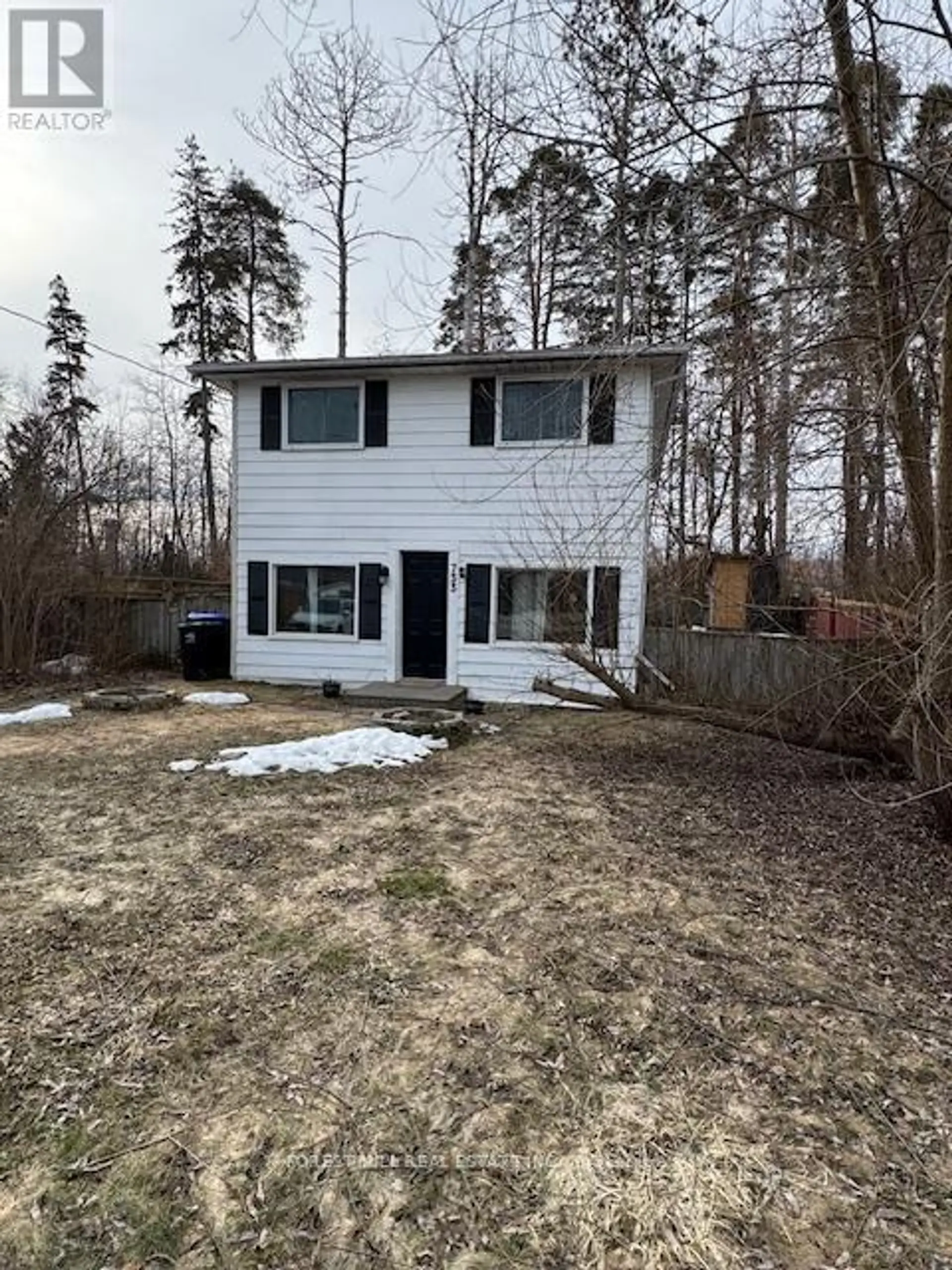 733 PARK ROAD - Image 1