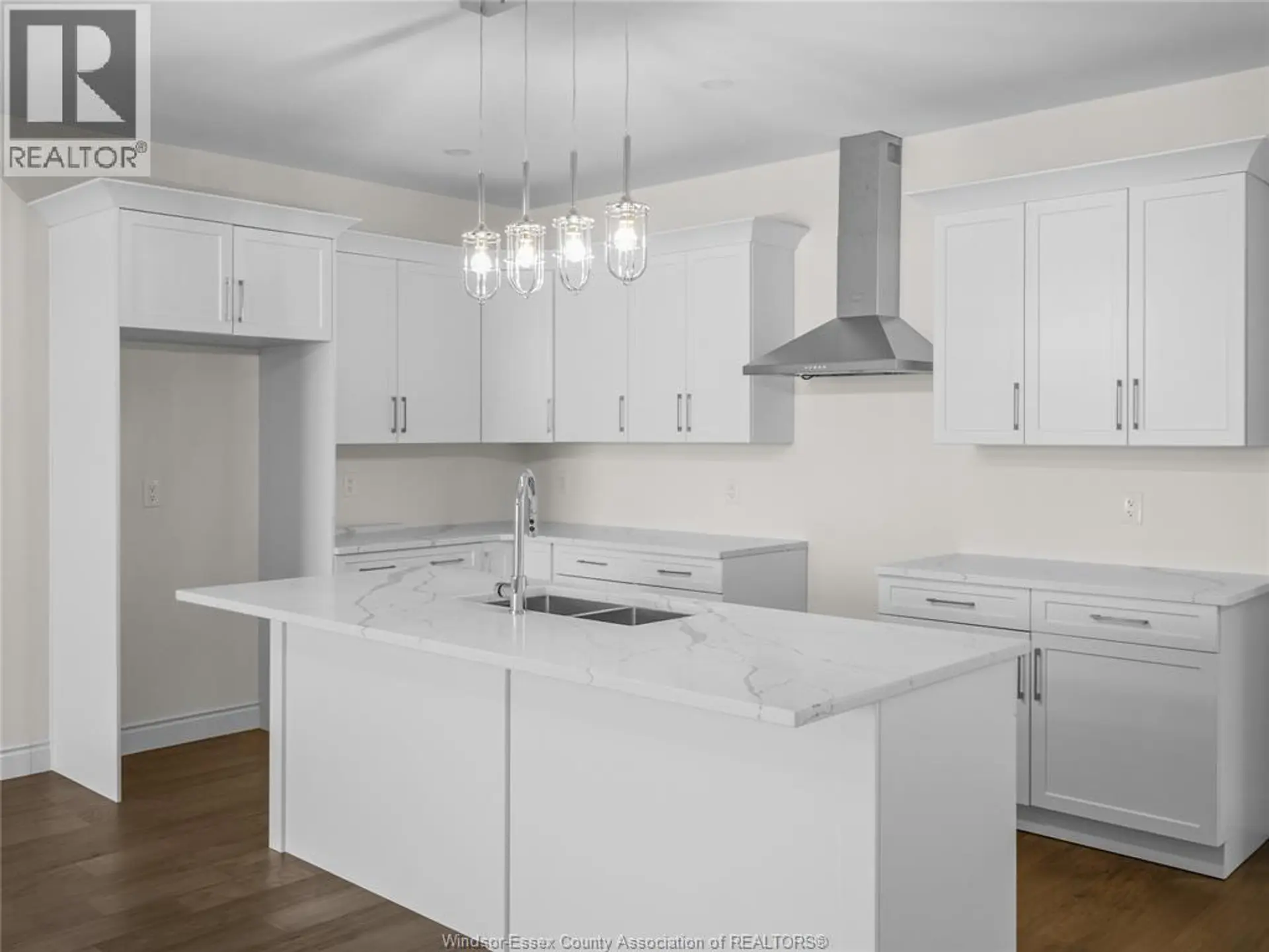 222 MCLELLAN AVENUE - Image 4