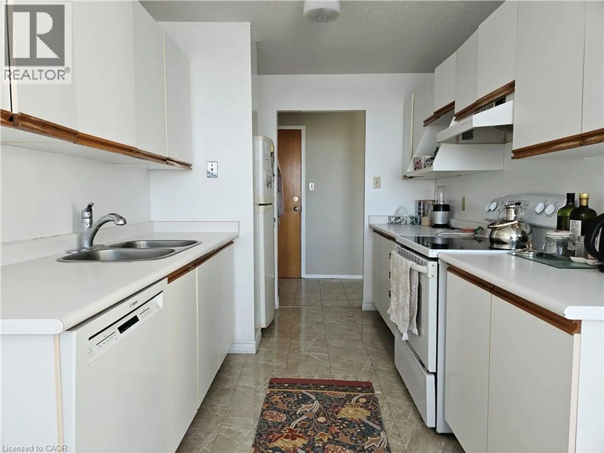 #805 55 BLUE SPRINGS DRIVE - Image 5