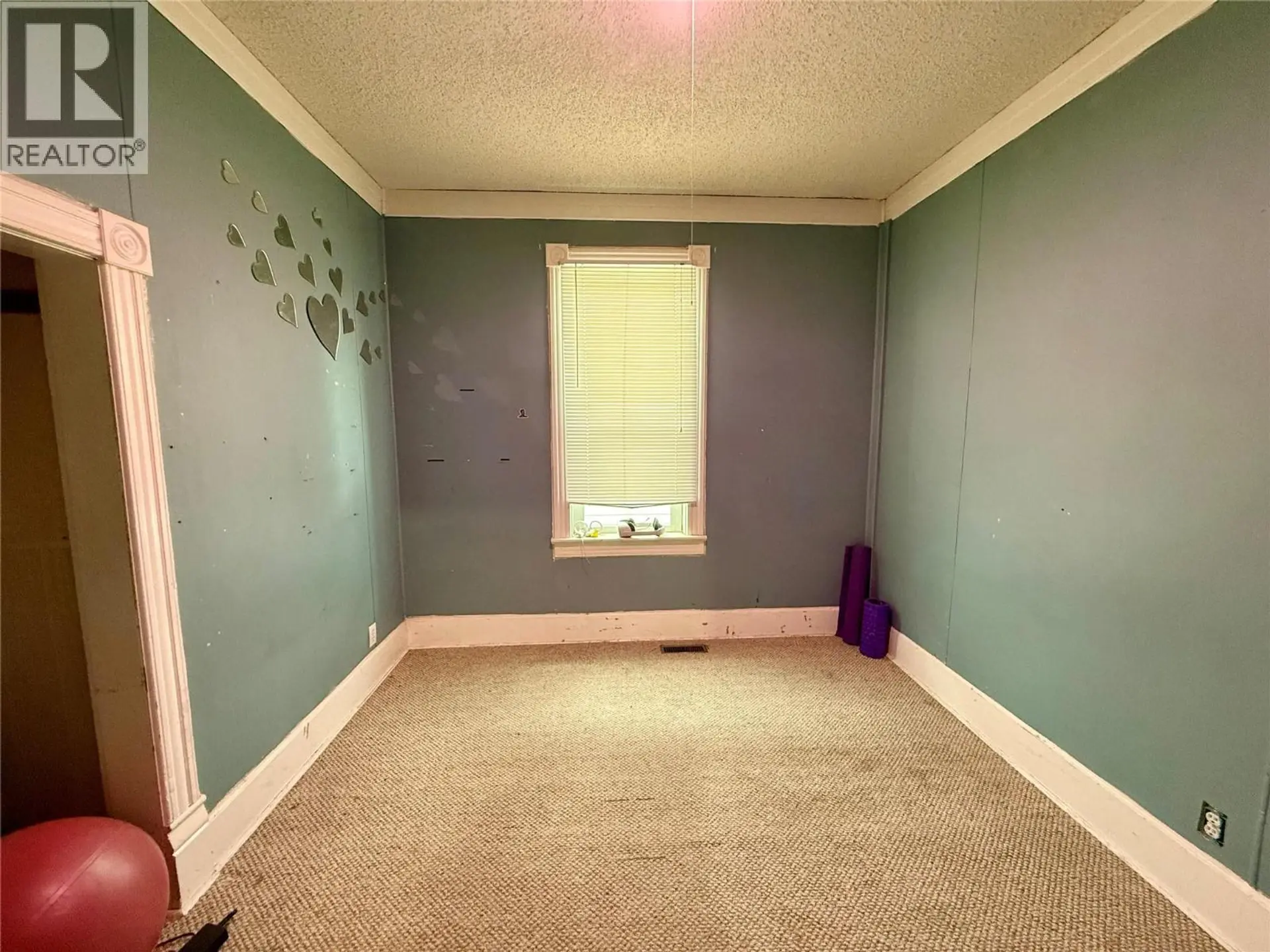 Property at 201 6TH AVENUE S, Cranbrook, BC