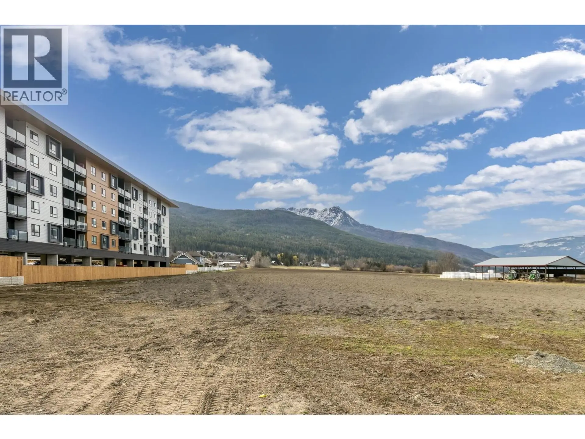 Property at 1490 10 AVENUE SW LOT# 3, Salmon Arm, BC