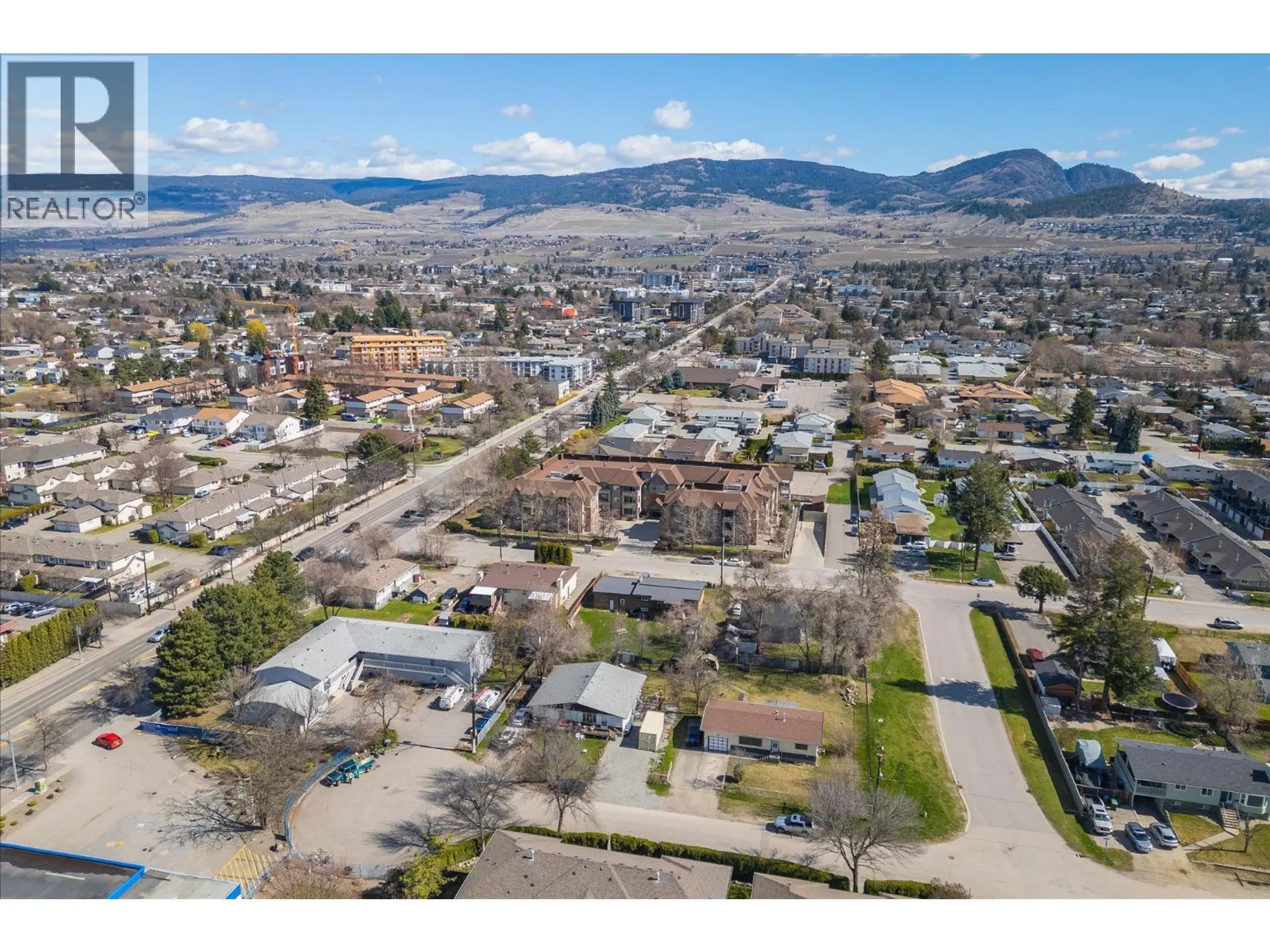 Property at 145-147 WOODS ROAD, Kelowna, BC