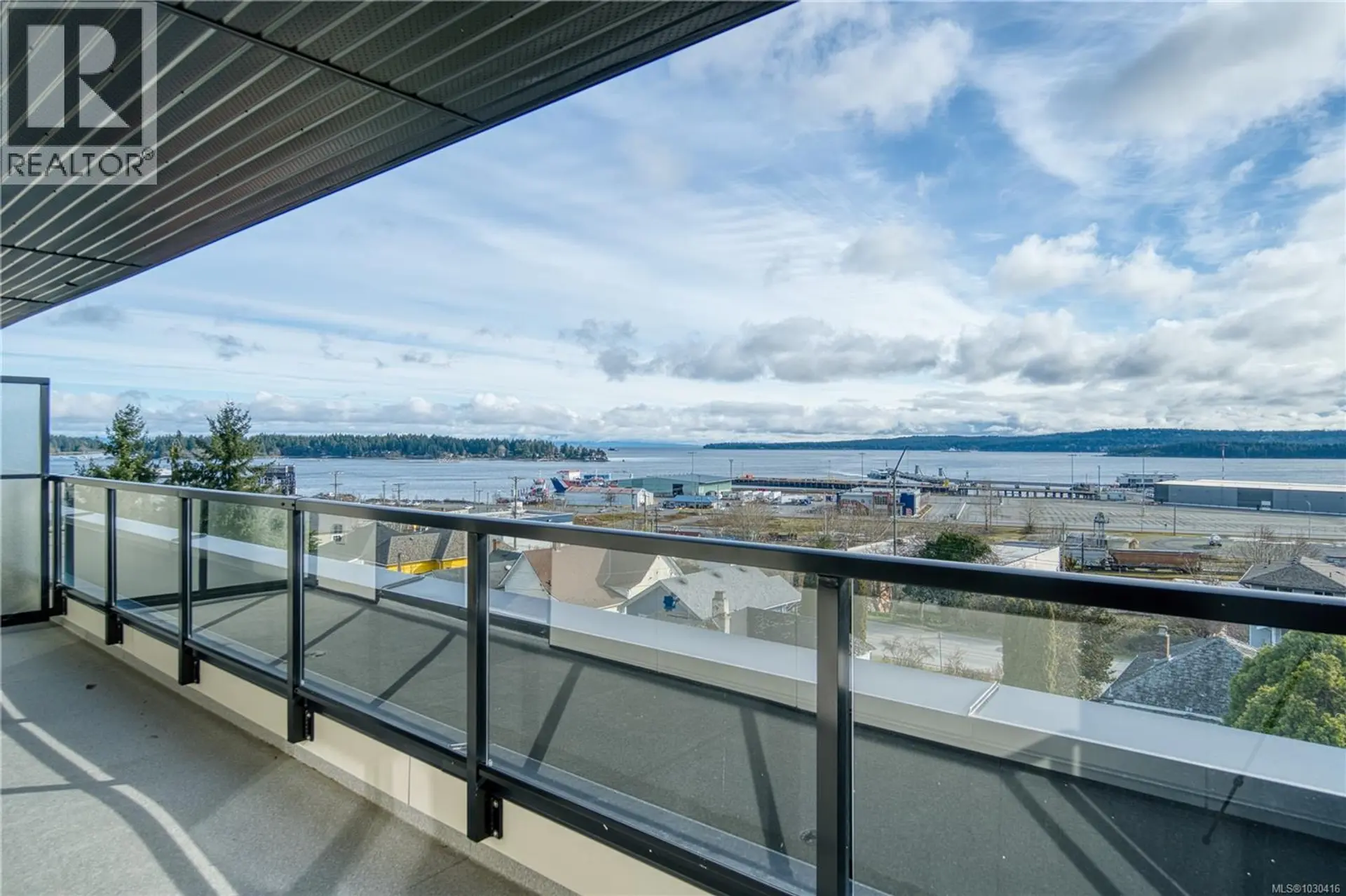 Property at #404 45 Haliburton St, Nanaimo, BC