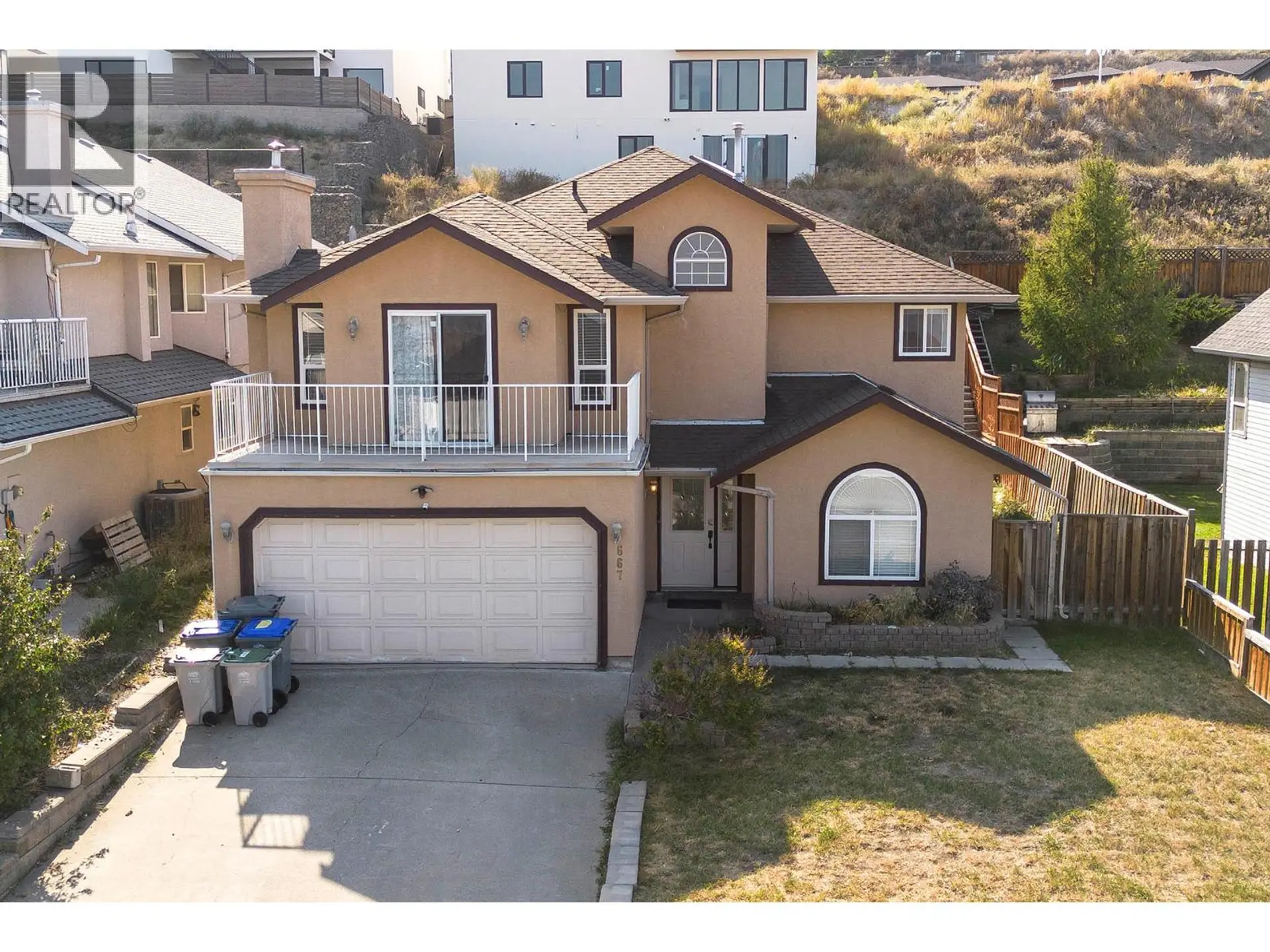 Property at 667 DUNROBIN Drive, Kamloops, BC