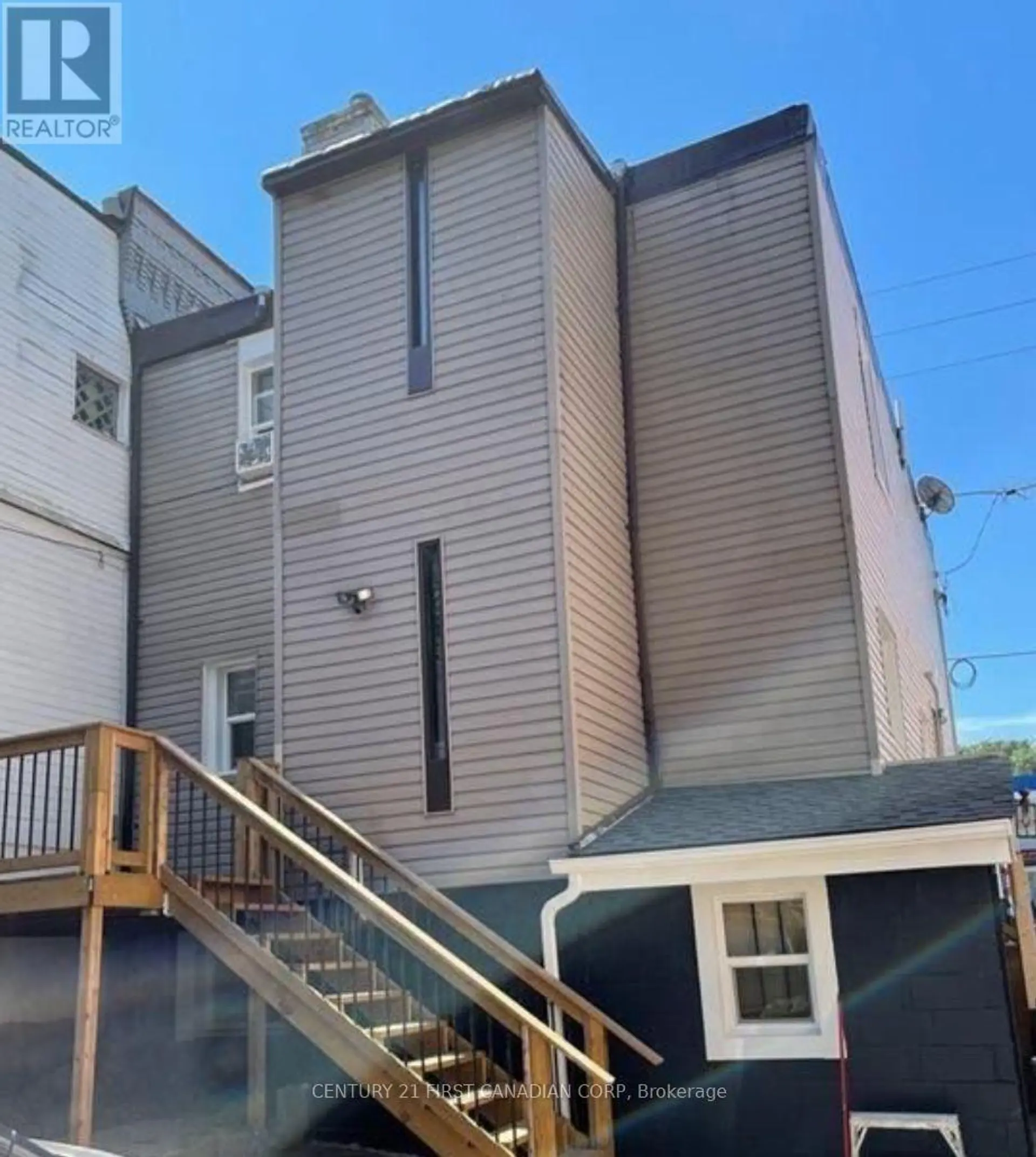 20 ADELAIDE STREET S - Image 2