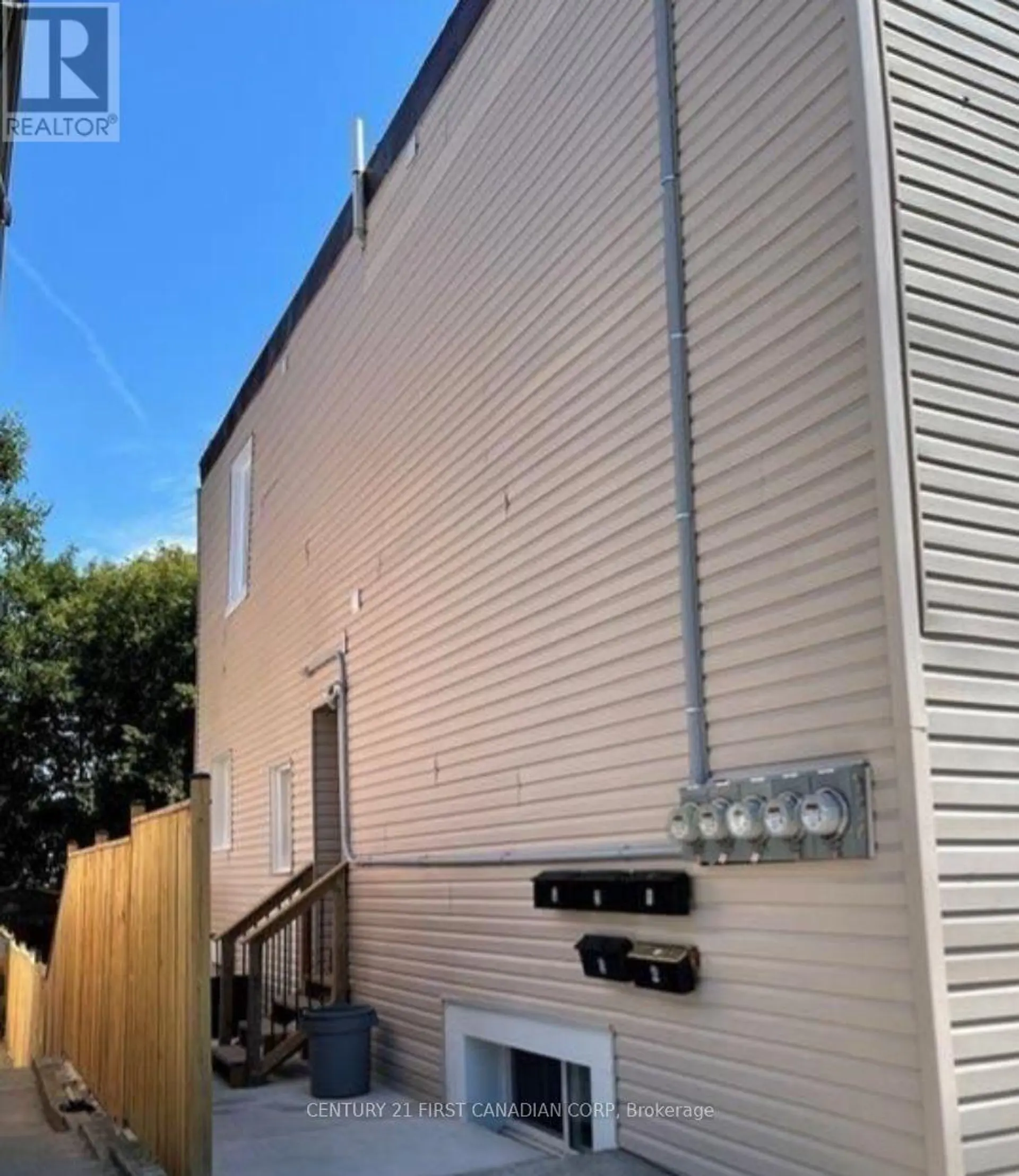 20 ADELAIDE STREET S - Image 3