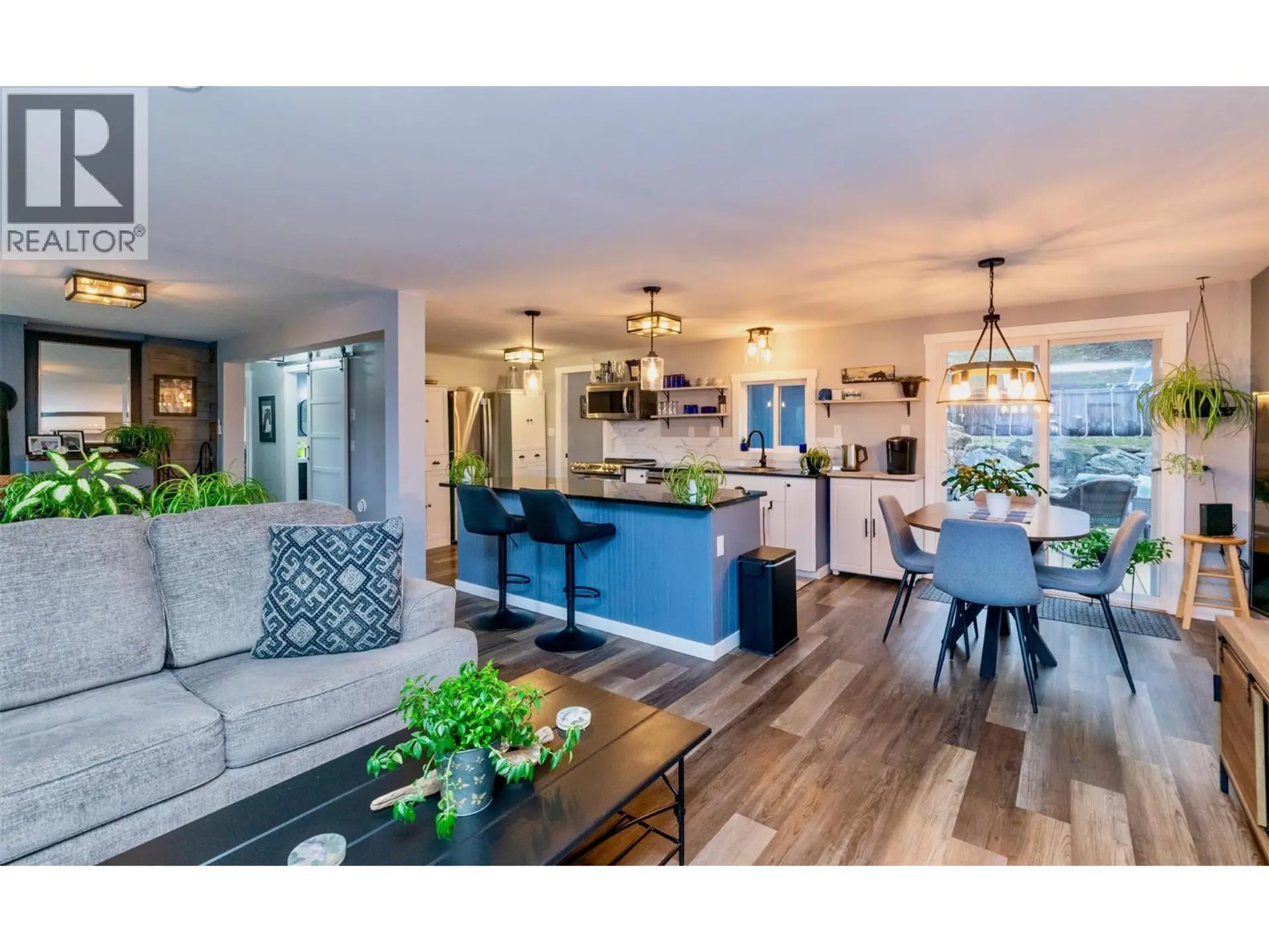 Property at 7519 Anglemont Drive, Anglemont, BC