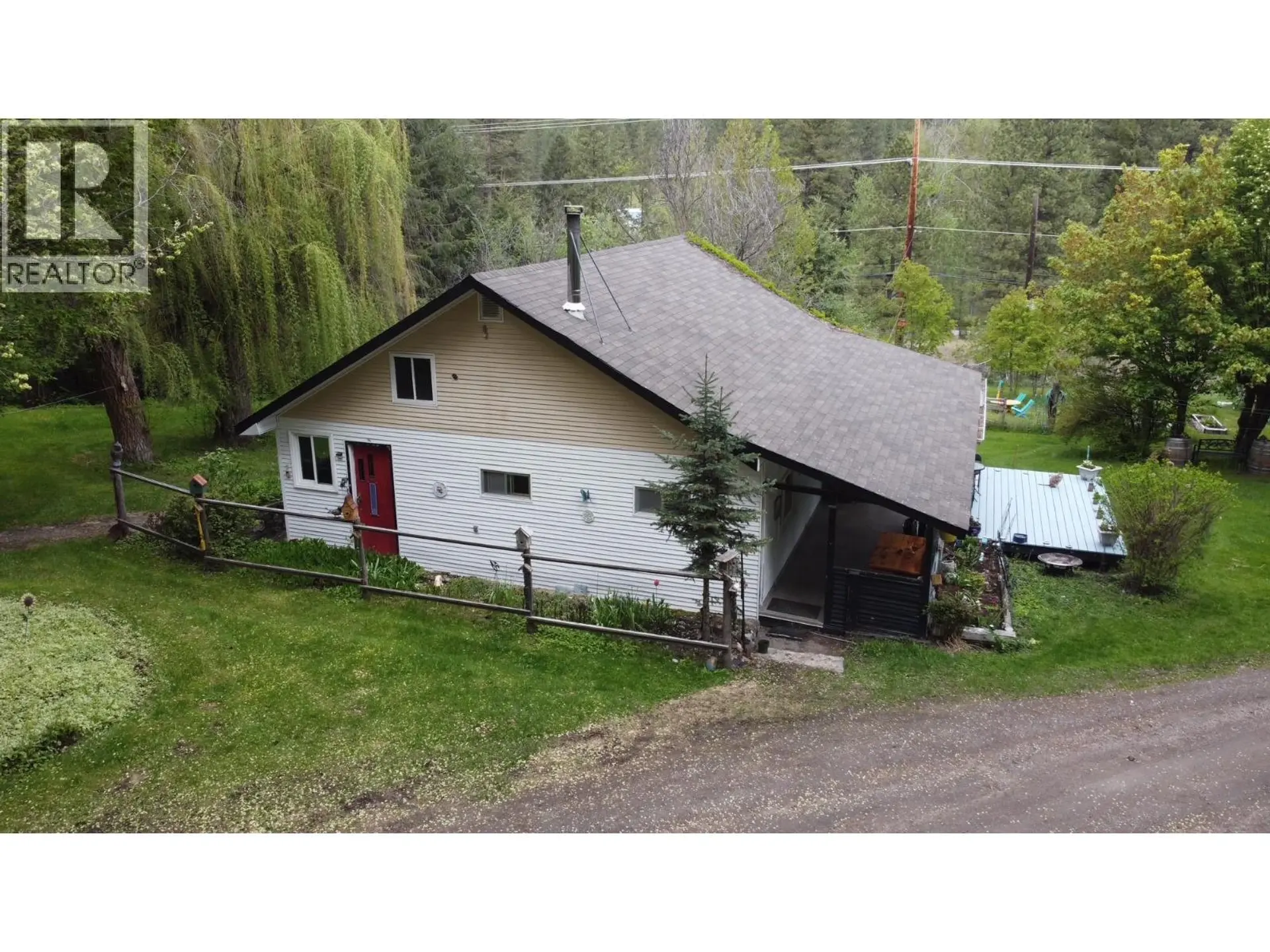 Property at 3900 3 Highway, Rock Creek, BC