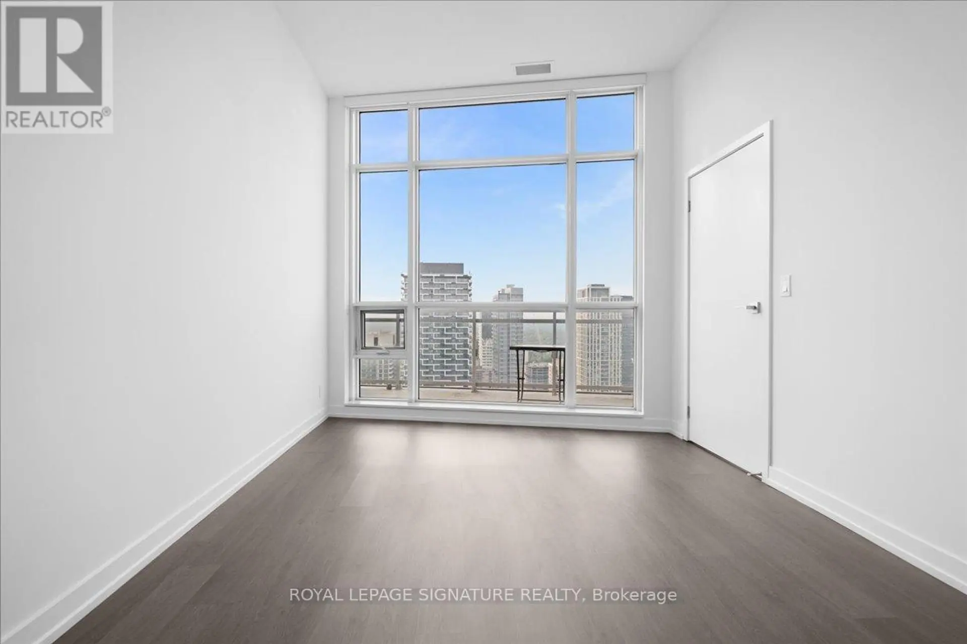 #3314 98 LILLIAN STREET - Image 9