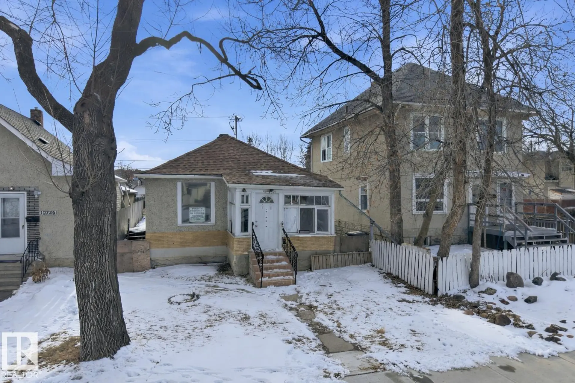 10734 93 ST NW - Image 11