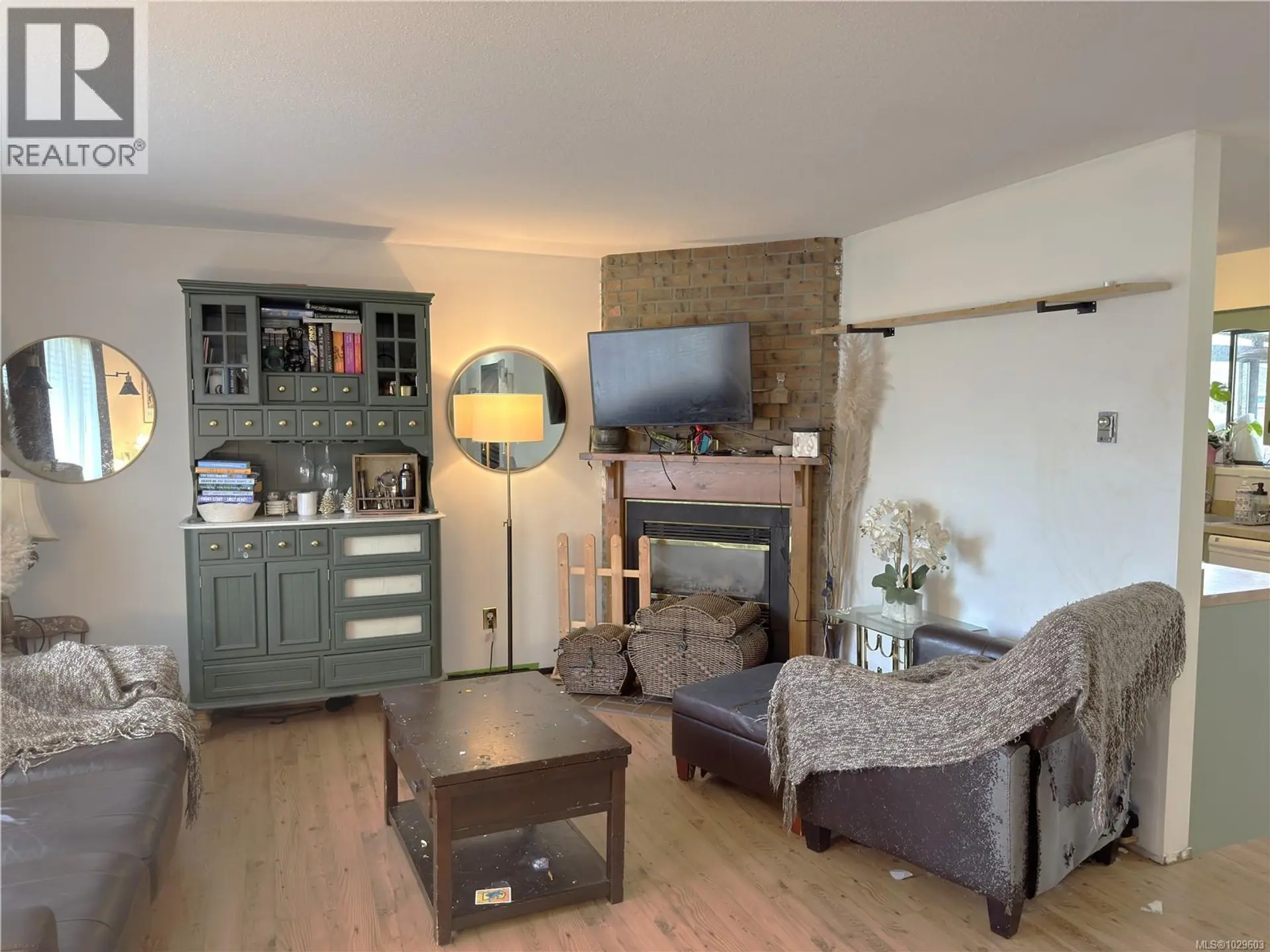 Property at 693 WEDGEWOOD CRES, Parksville, BC