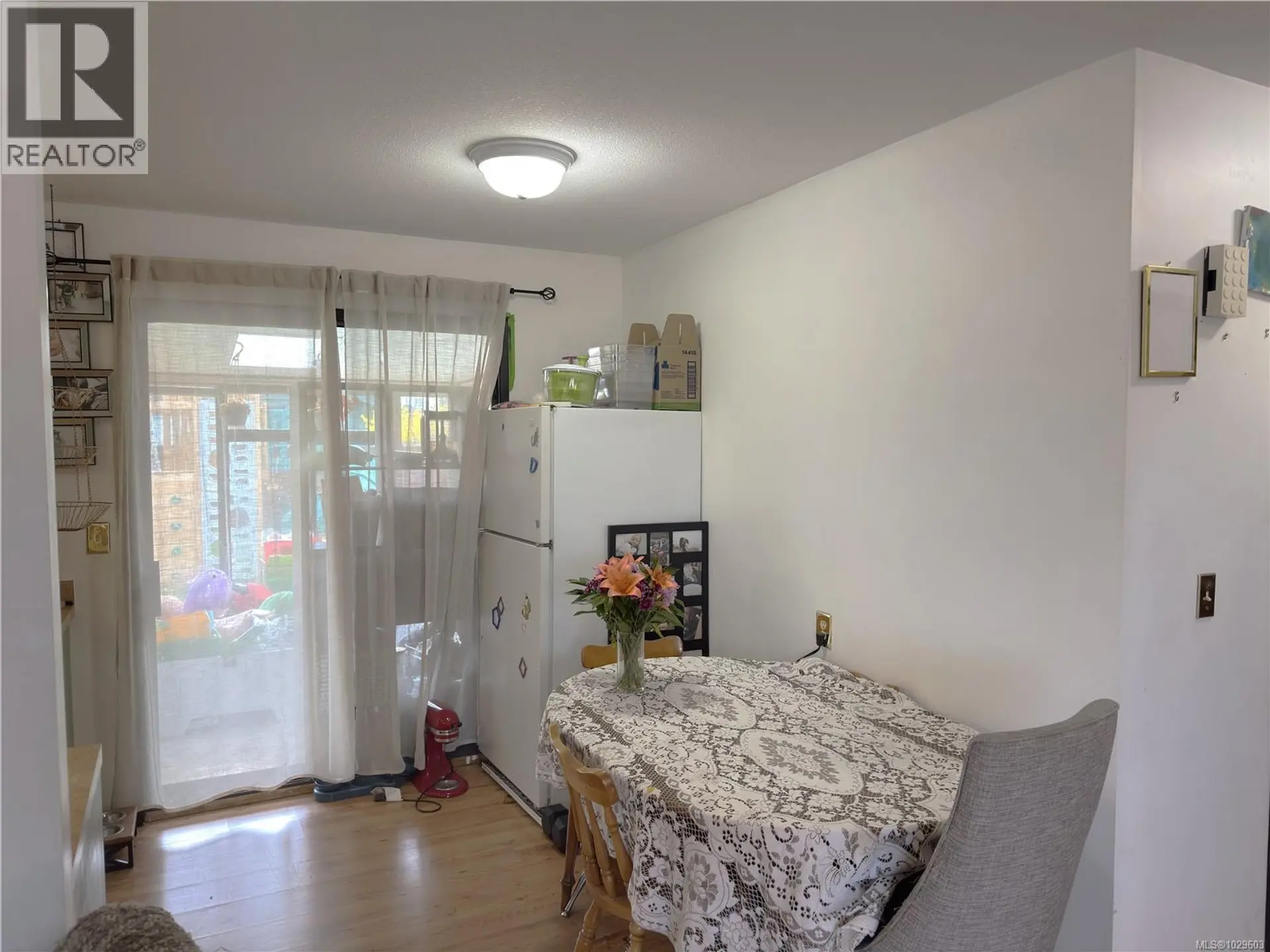 Property at 693 WEDGEWOOD CRES, Parksville, BC