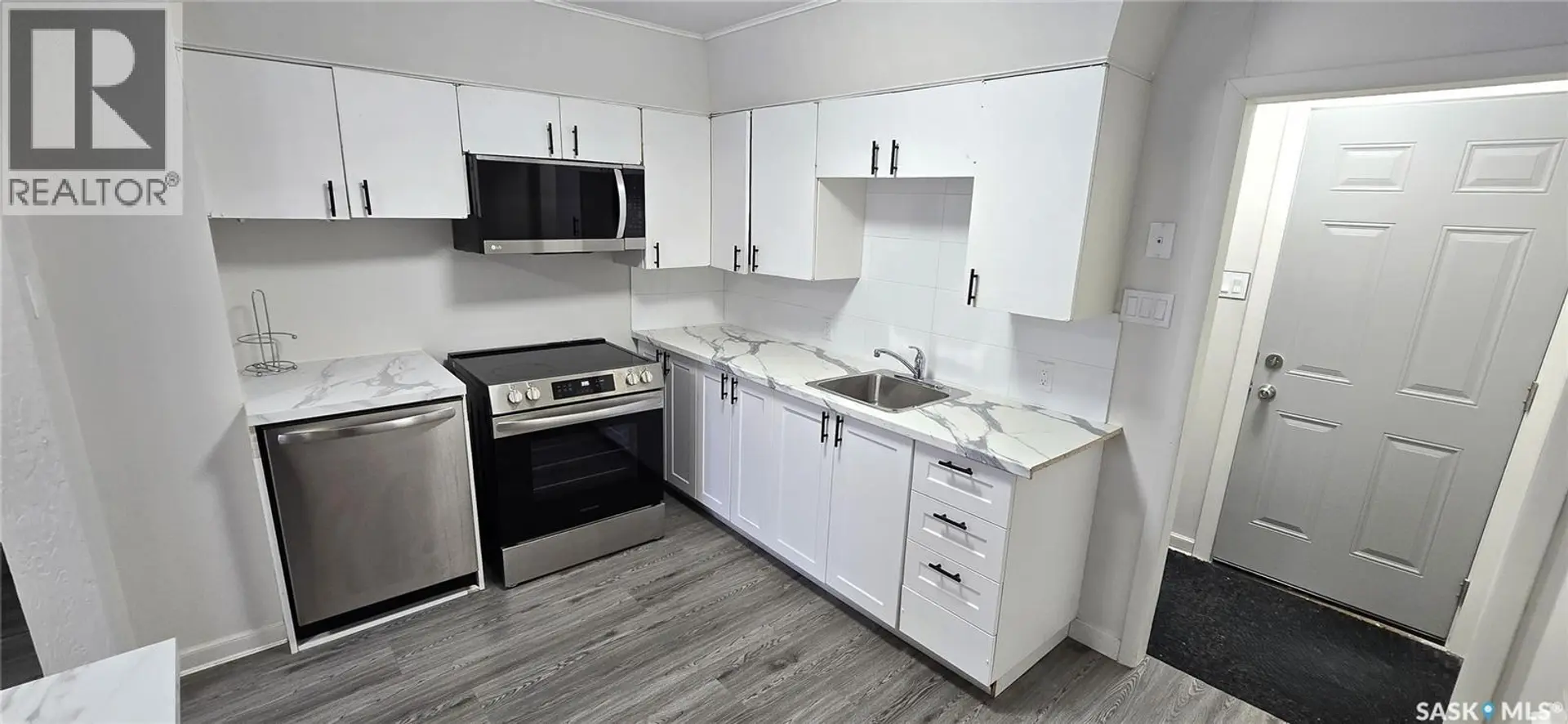 700 MONTAGUE STREET - Image 2