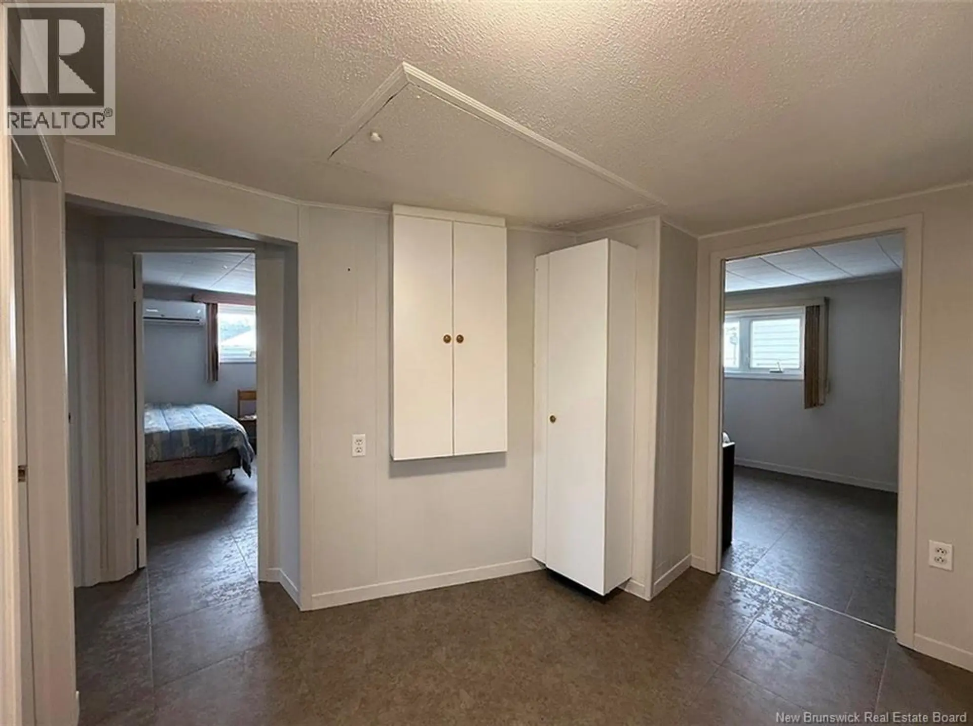 49 St-Jean Street - Image 16