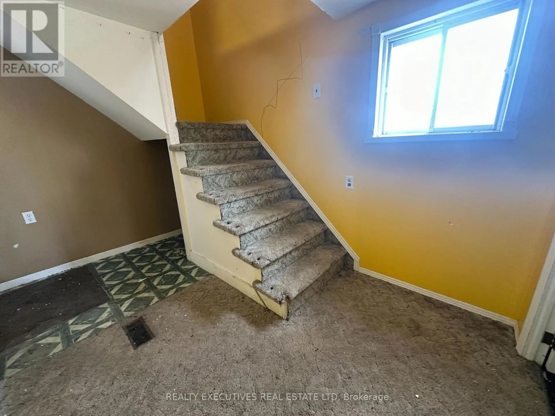 23 WHELAN STREET - Image 9