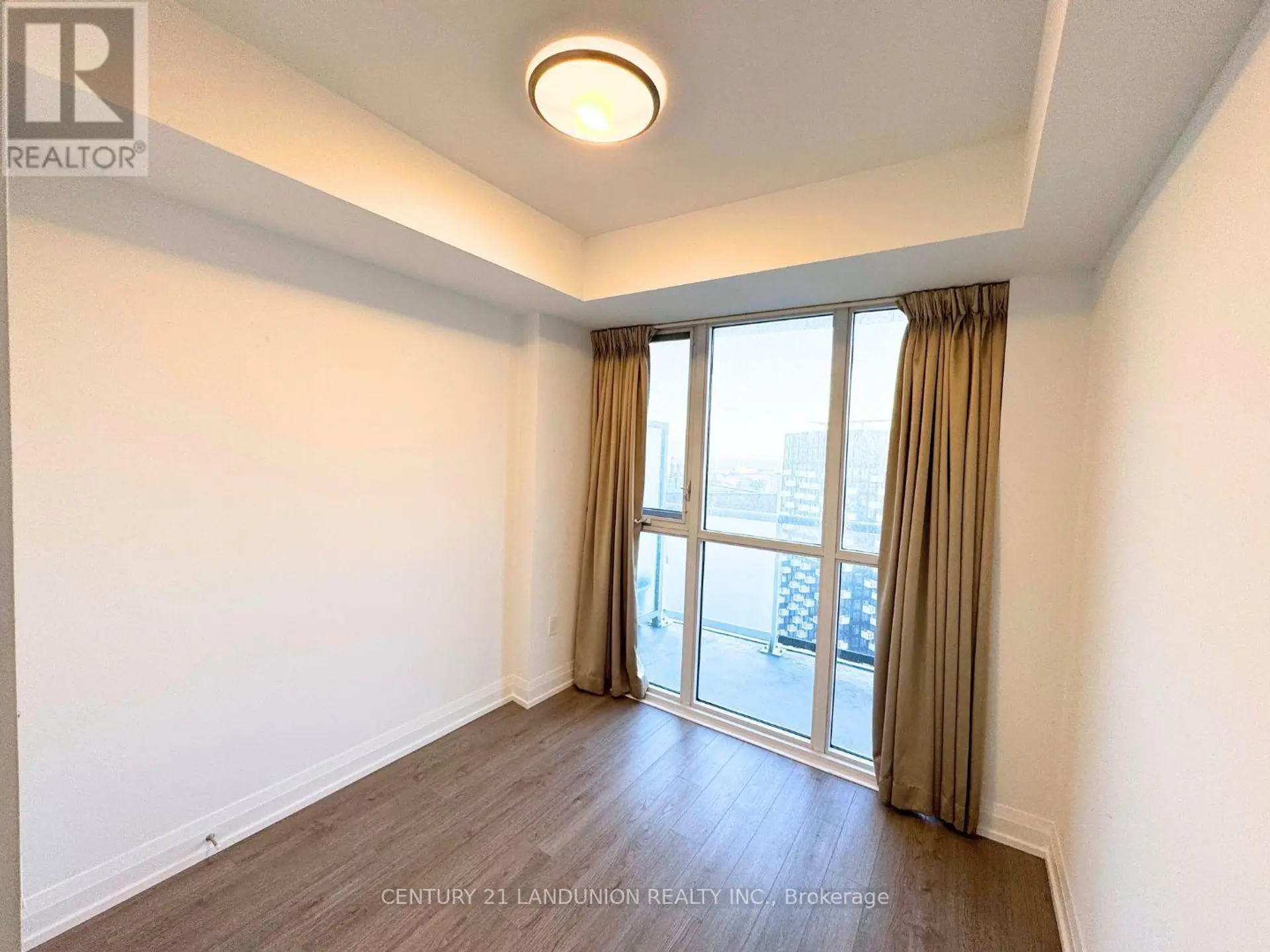 #3504 77 MUTUAL STREET - Image 7