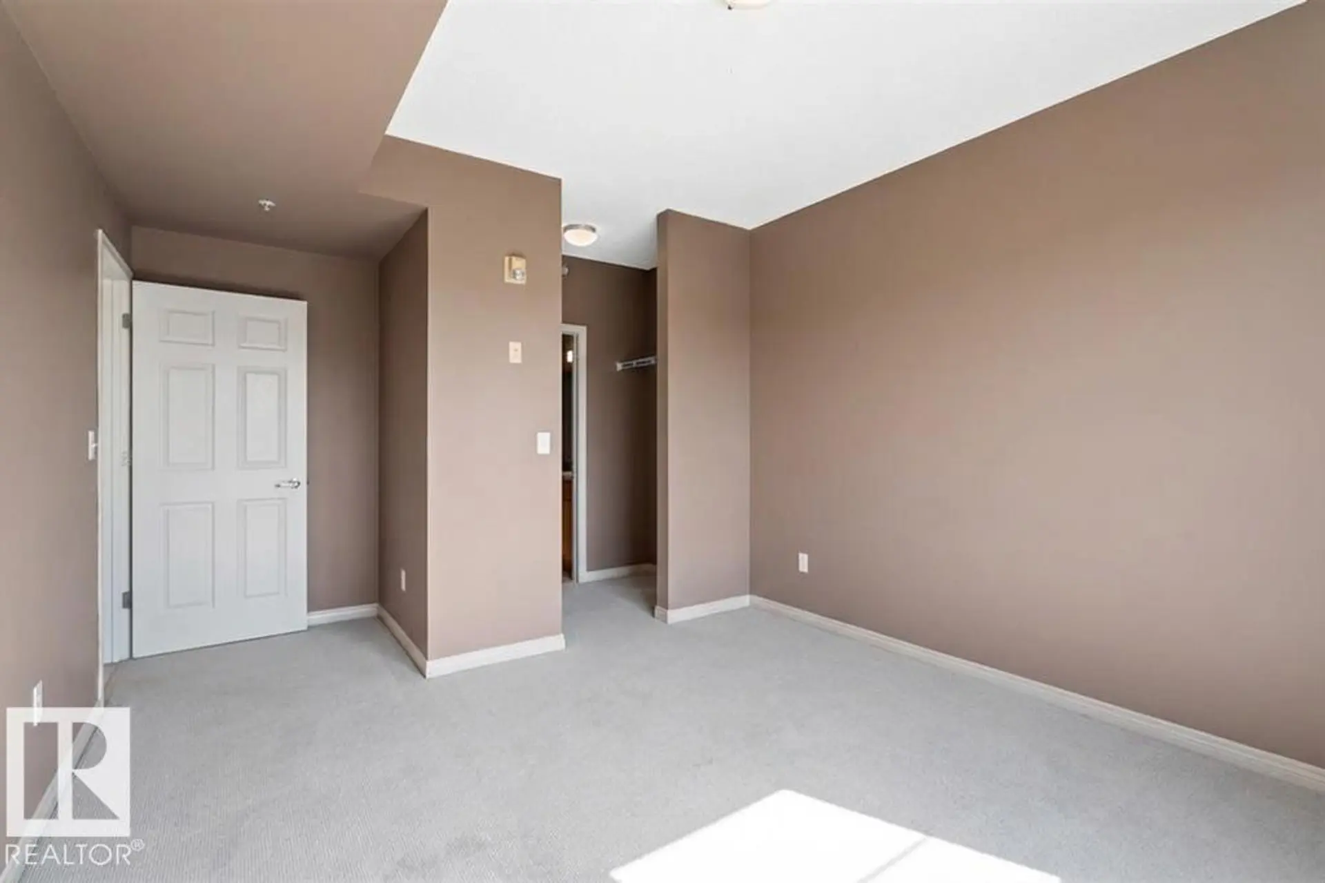#1-204 4245 139 AV NW - Image 10