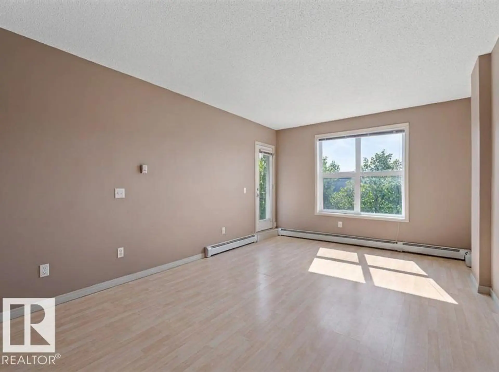 #1-204 4245 139 AV NW - Image 6
