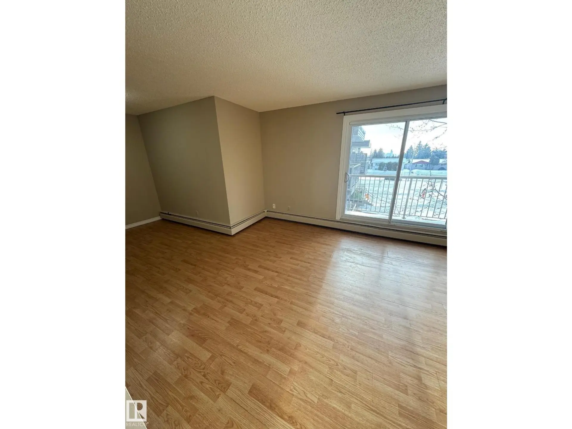 #315 7220 144 AV NW - Image 2