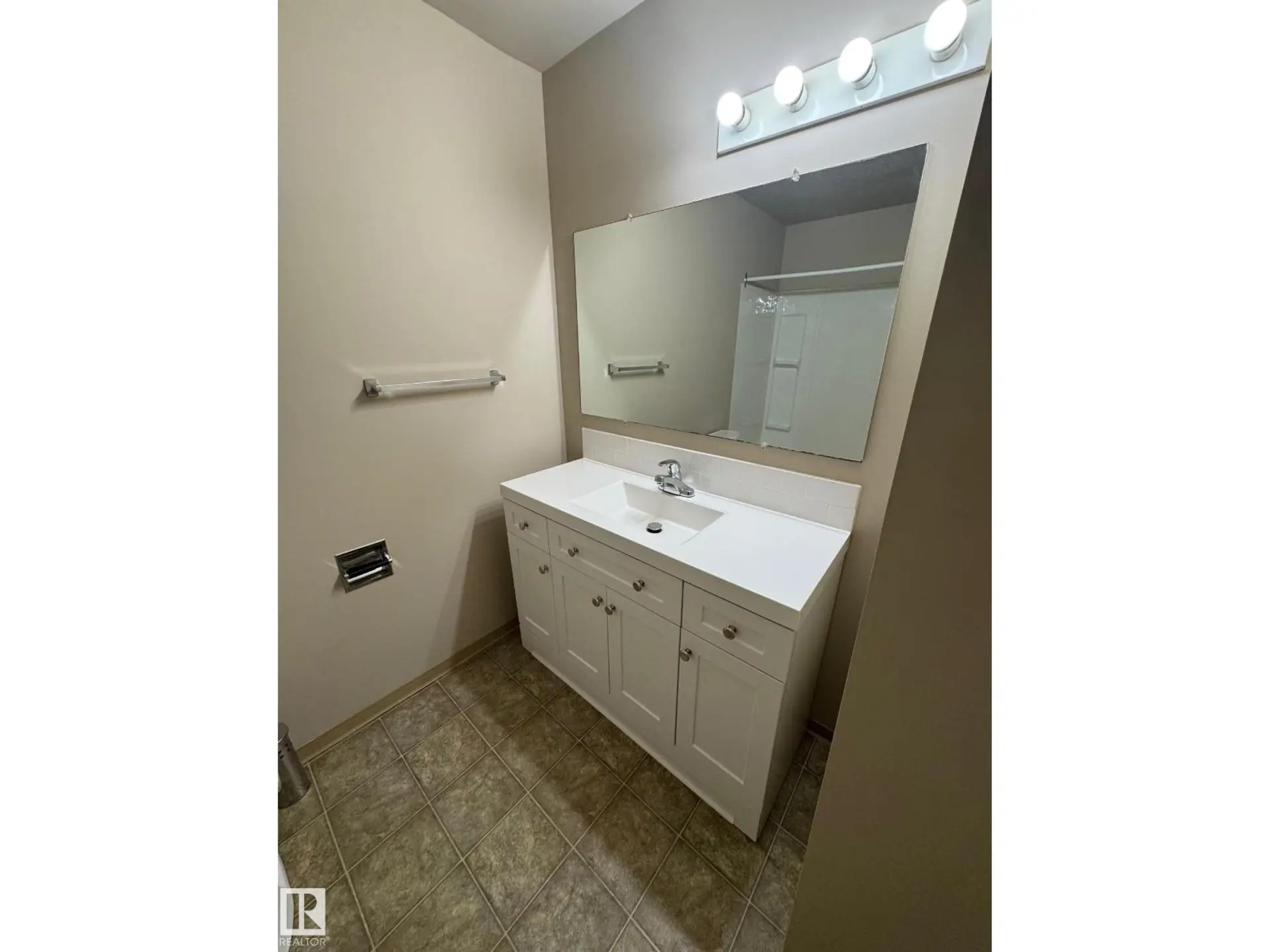 #315 7220 144 AV NW - Image 10