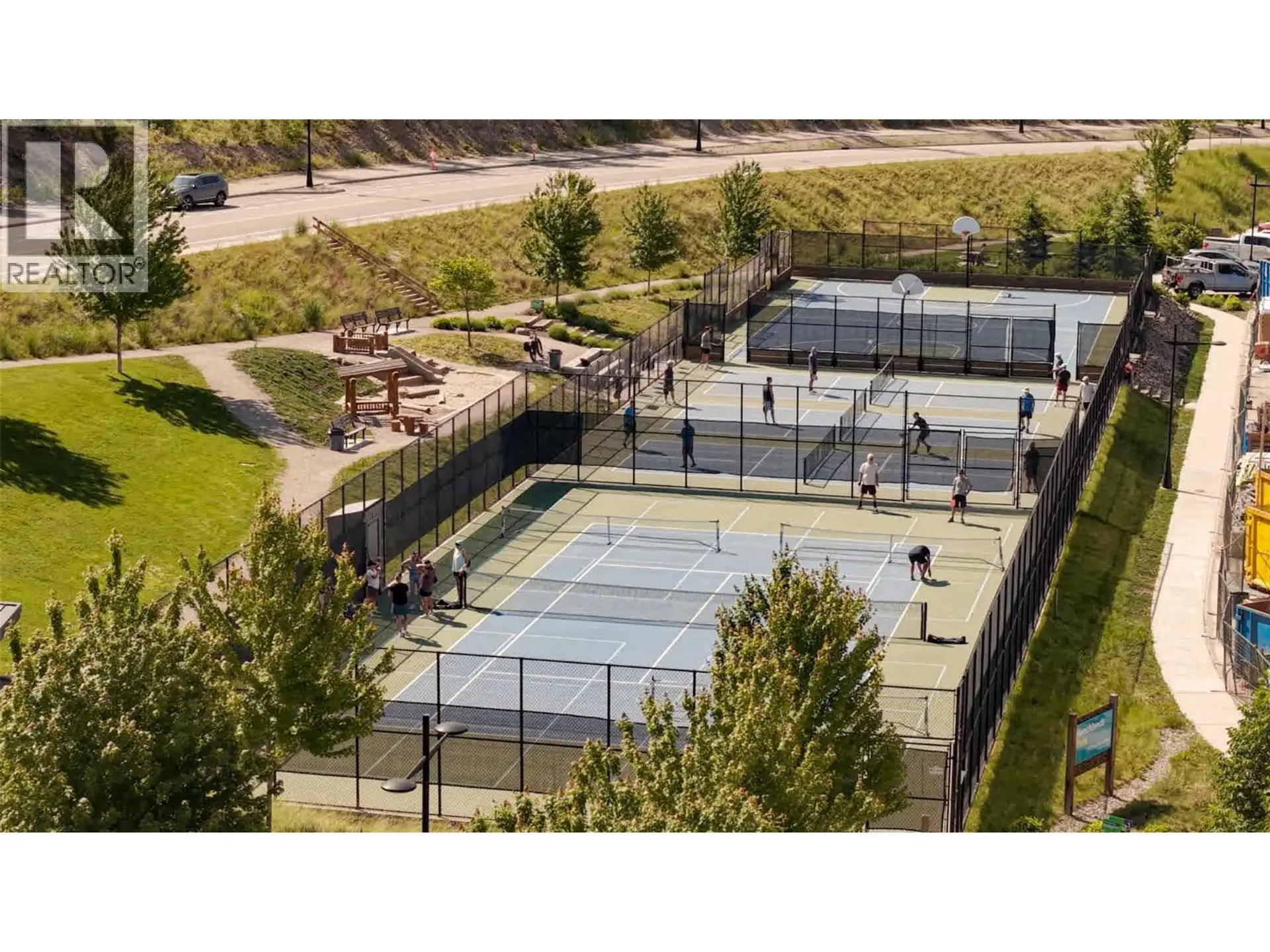 Property at 5 BEACON HILL DRIVE, Lake Country, BC