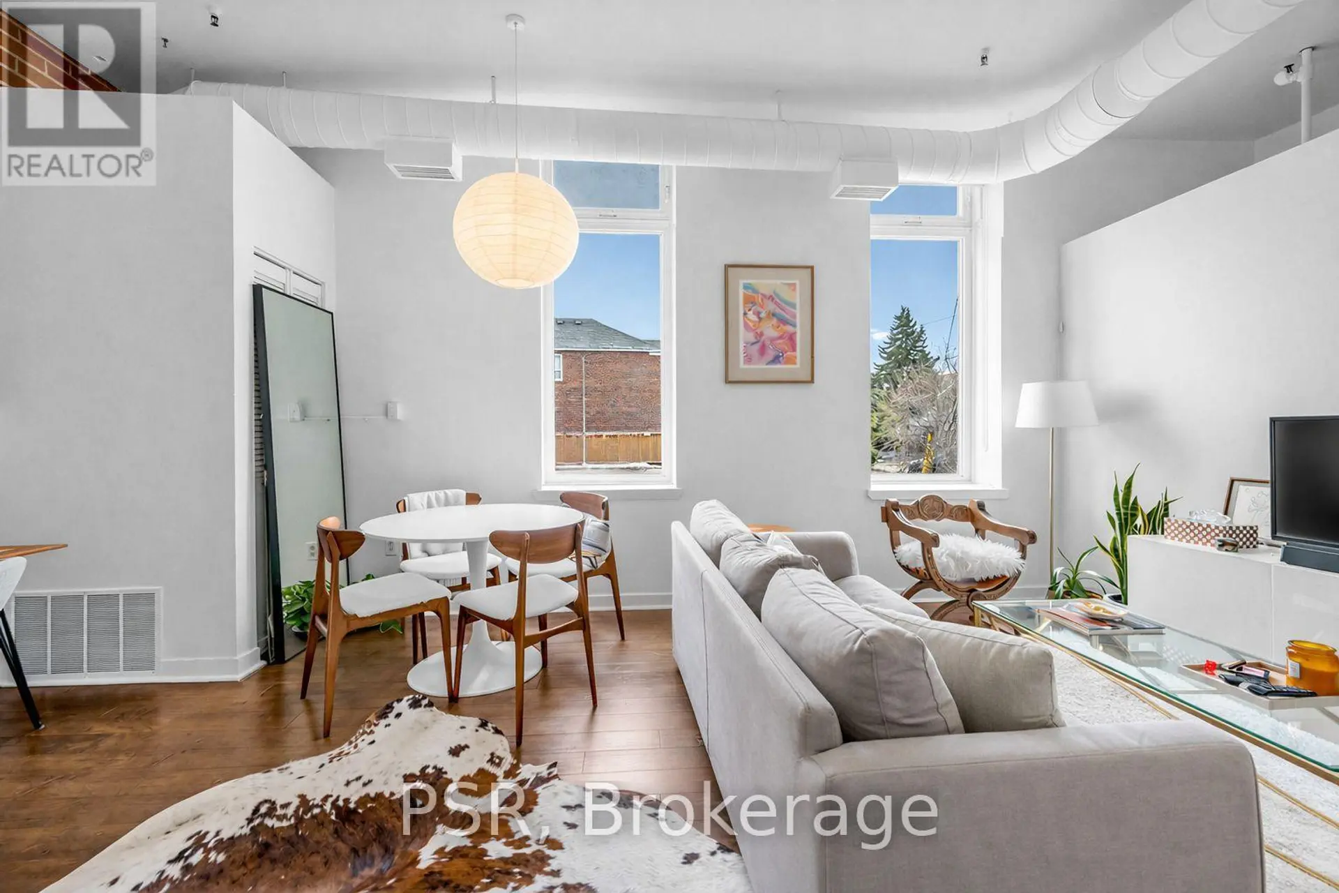 #4 121 PRESCOTT AVENUE - Image 1