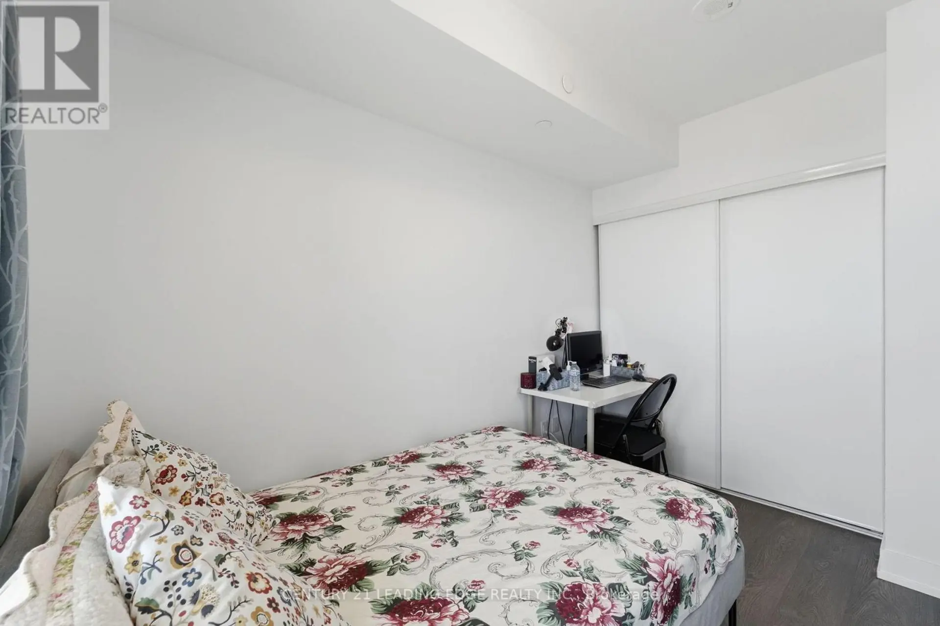 #2516 2550 SIMCOE STREET N - Image 11