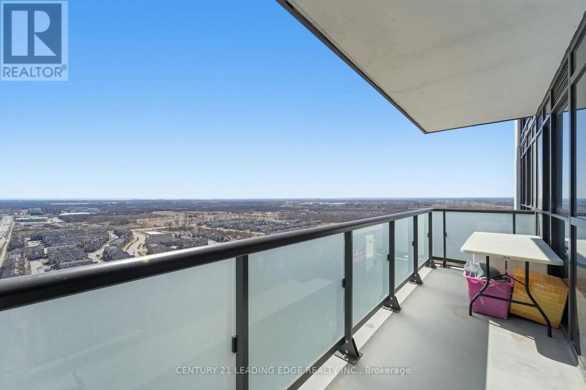 #2516 2550 SIMCOE STREET N - Image 13