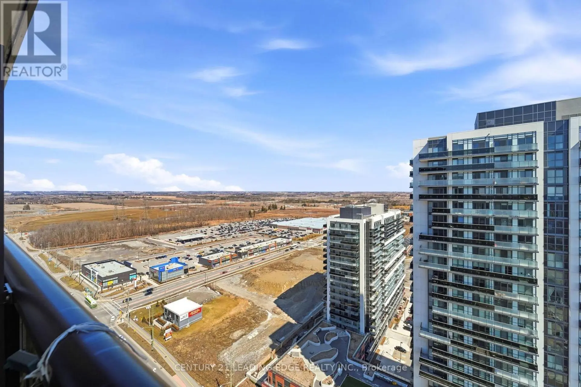 #2516 2550 SIMCOE STREET N - Image 14