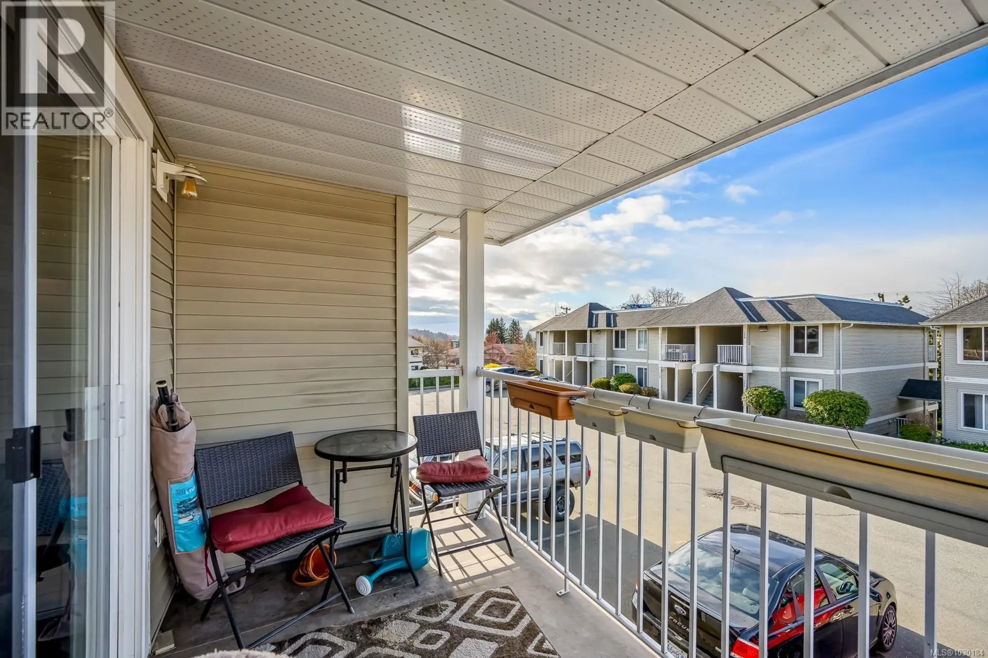 Property at #204 130 BACK RD, Courtenay, BC