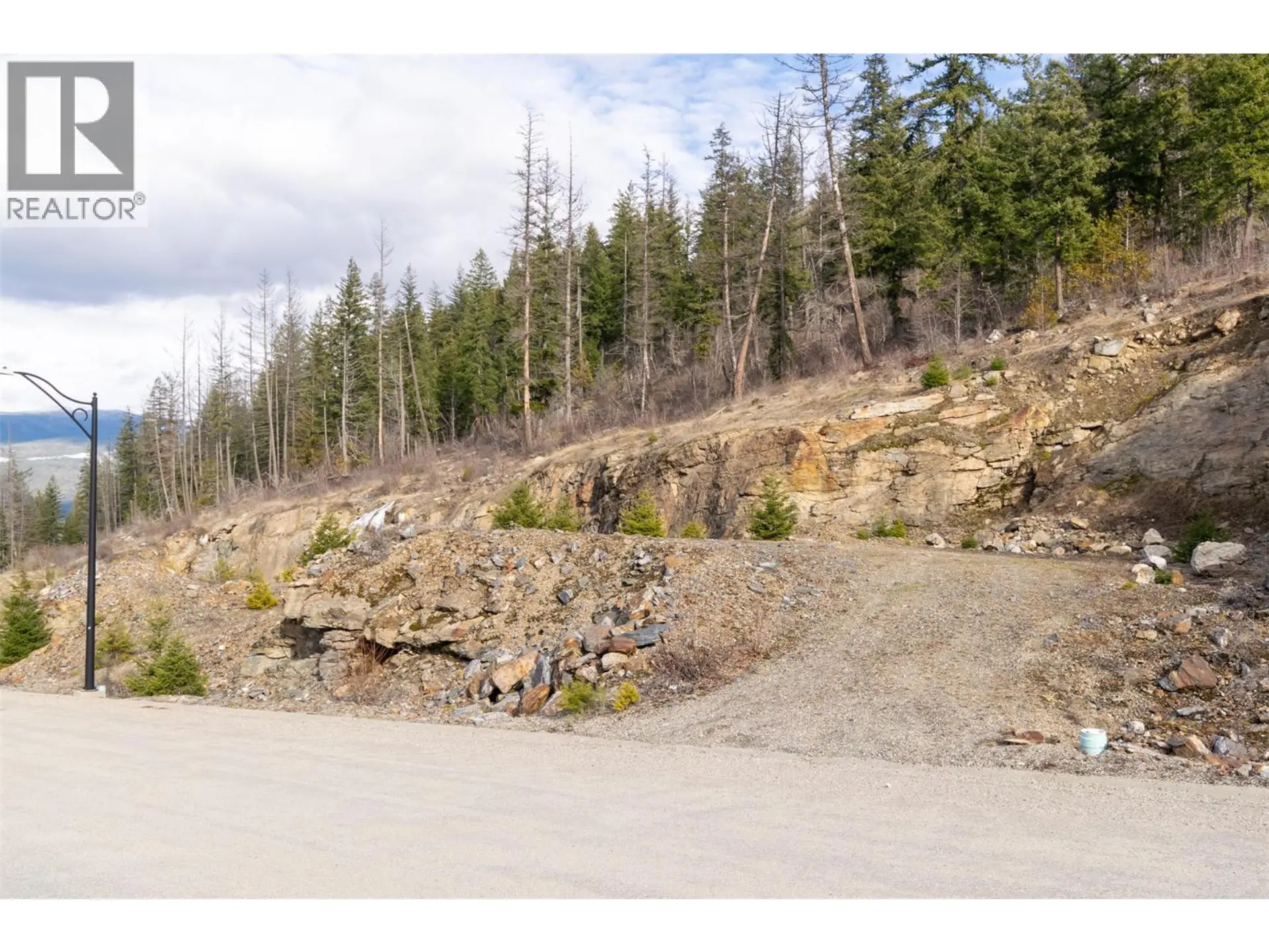 Property at 275 BAYVIEW DRIVE, Sicamous, BC