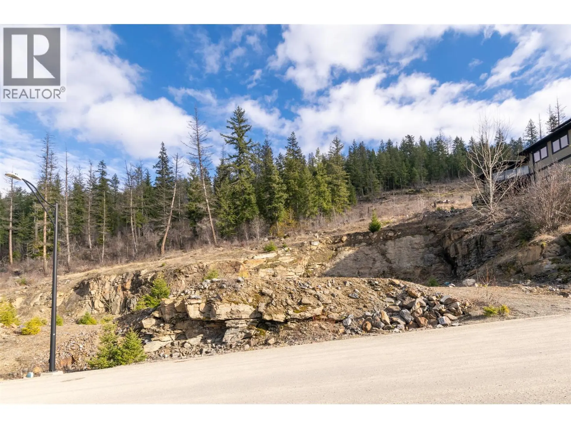 Property at 275 BAYVIEW DRIVE, Sicamous, BC