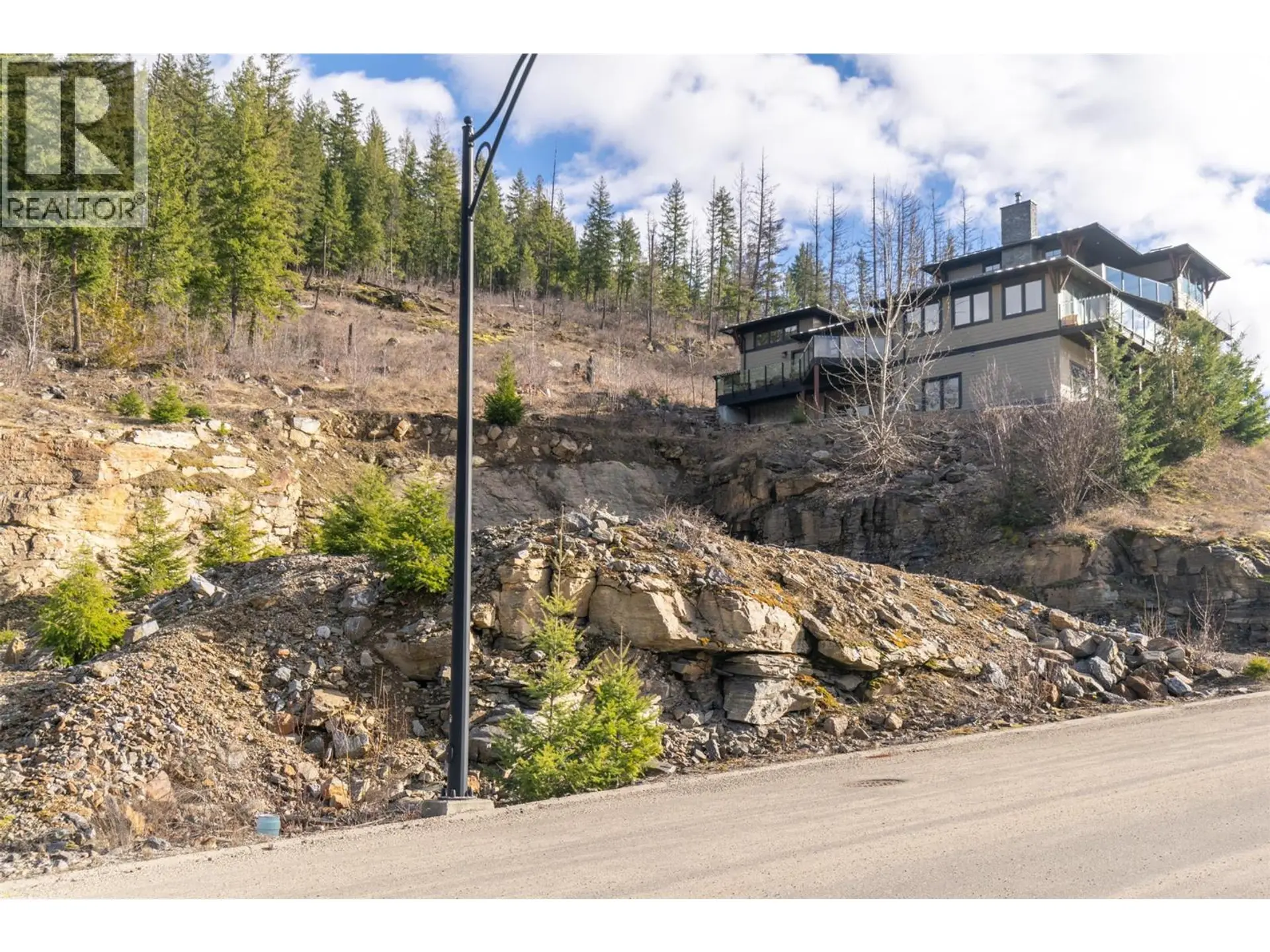 Property at 275 BAYVIEW DRIVE, Sicamous, BC