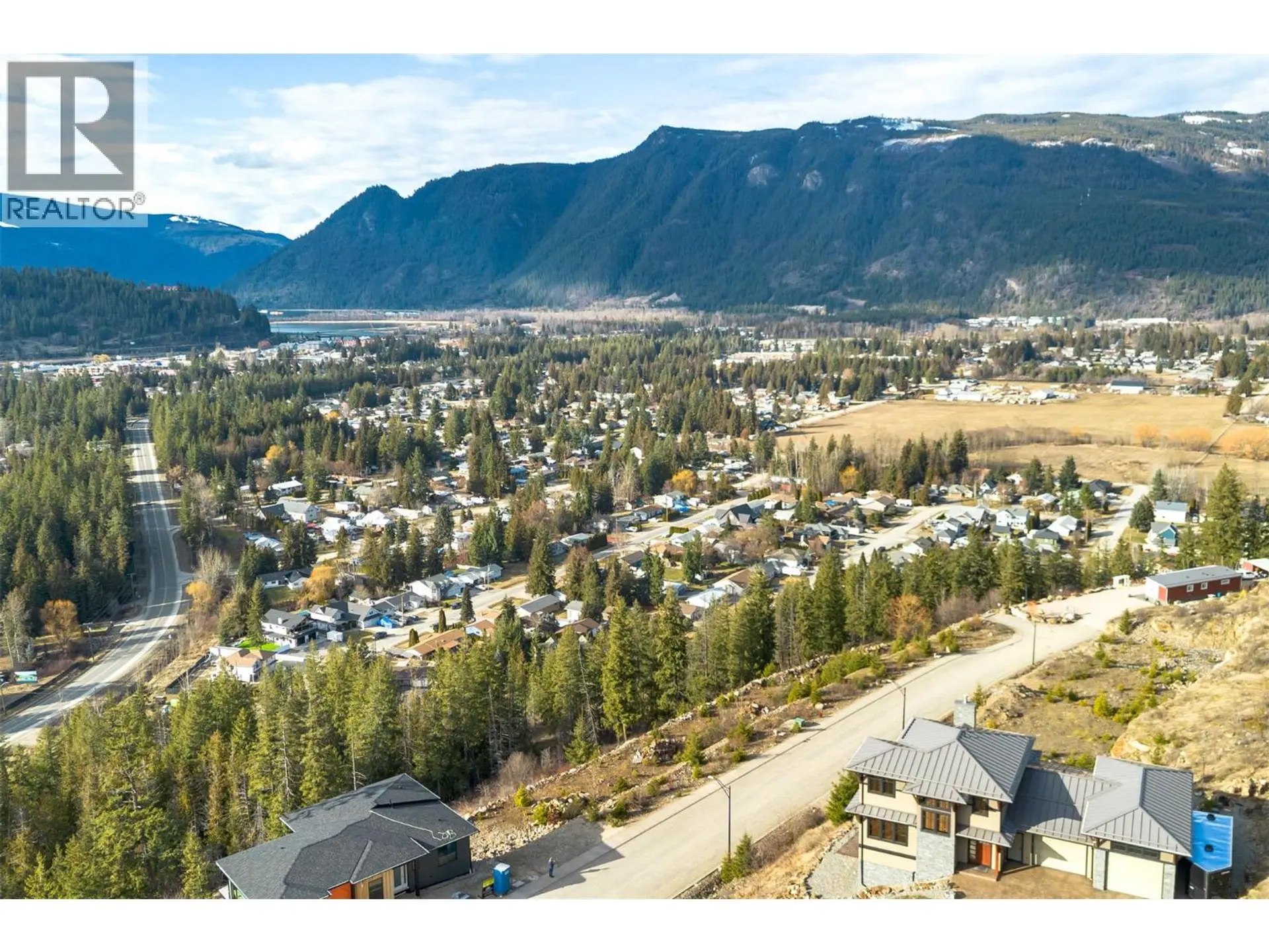 Property at 275 BAYVIEW DRIVE, Sicamous, BC