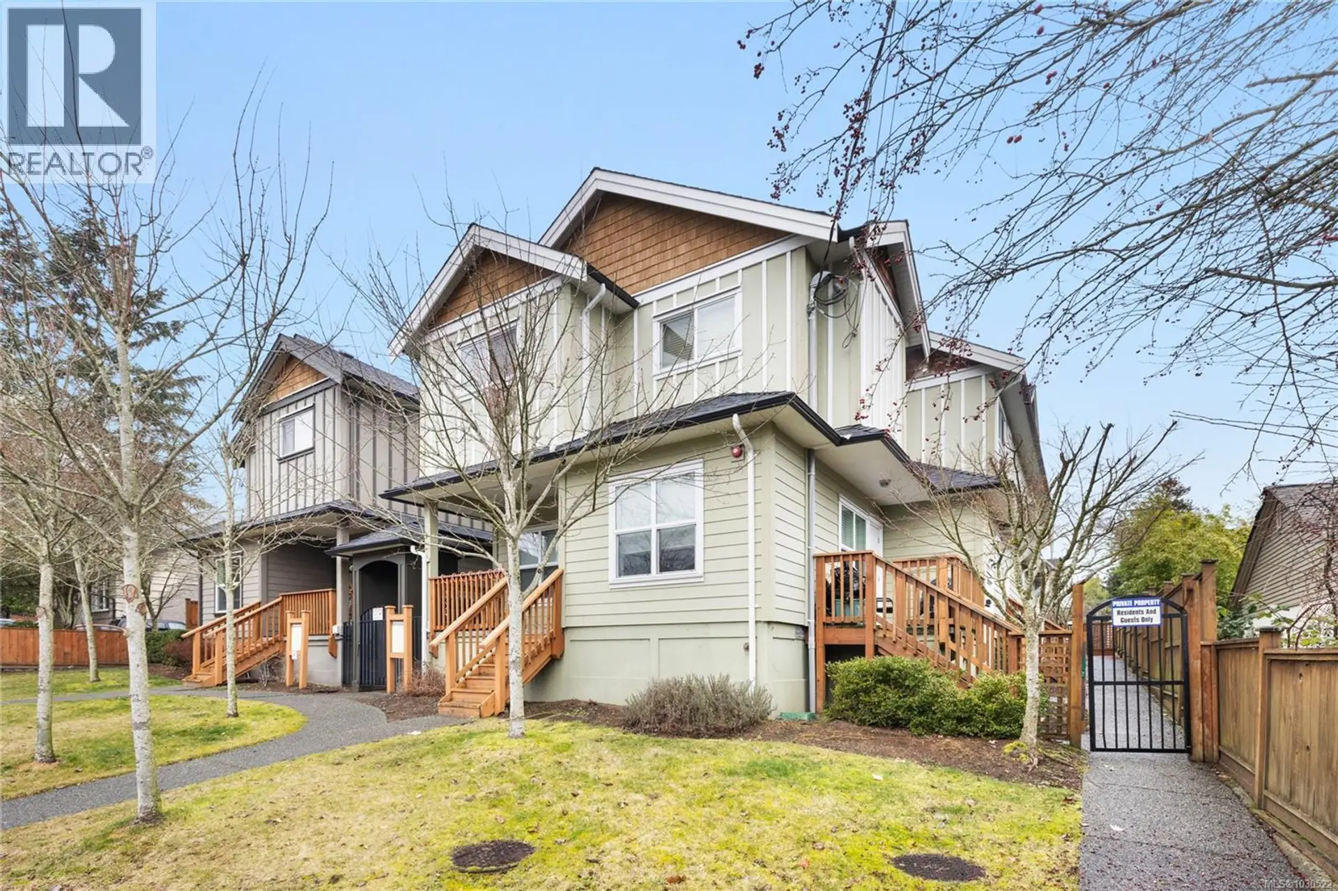 Property at #102 582 Rosehill St, Nanaimo, BC