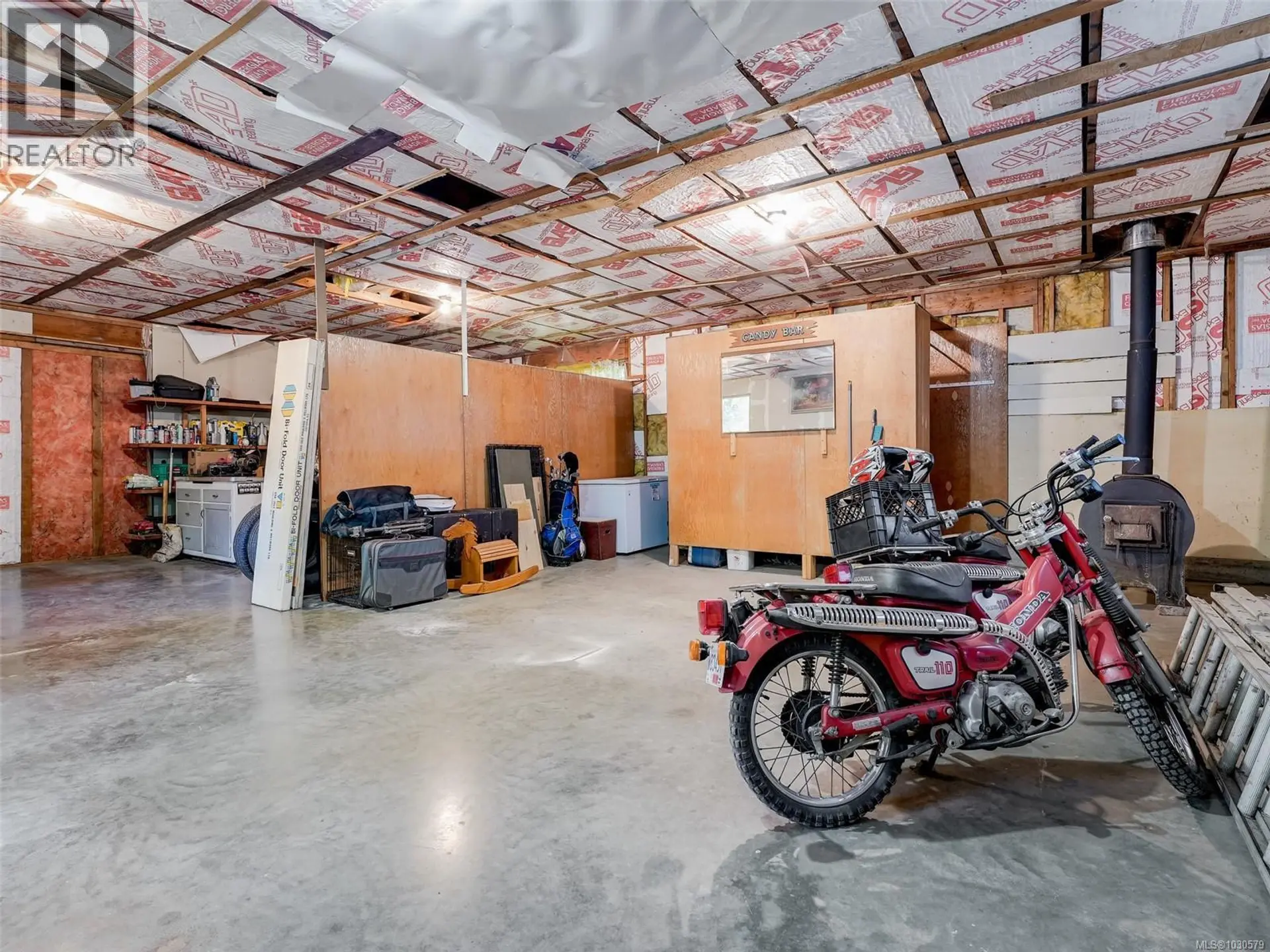 Property at 5142 WEST SAANICH RD, Saanich, BC