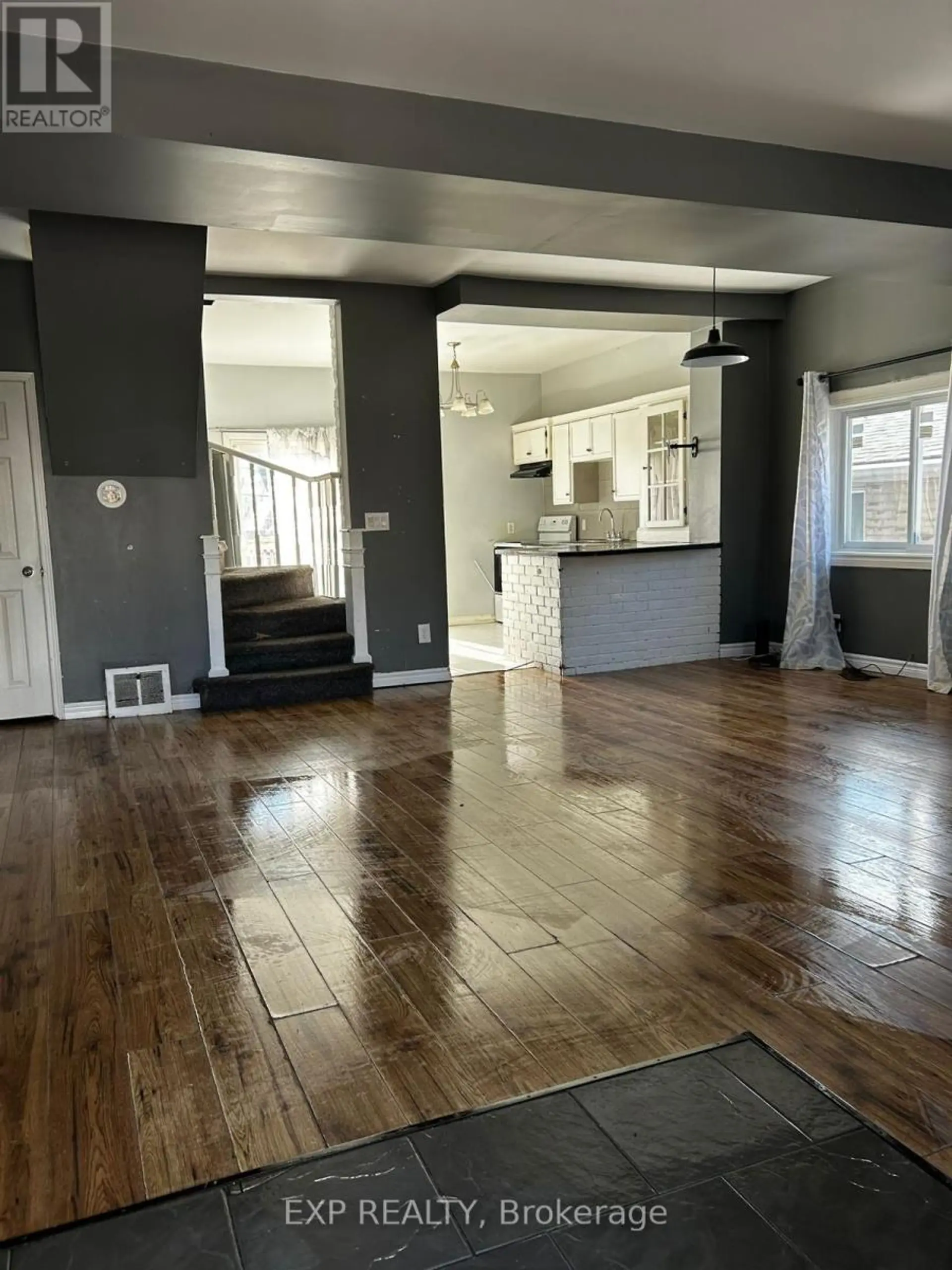 121 BOULLEE STREET - Image 4