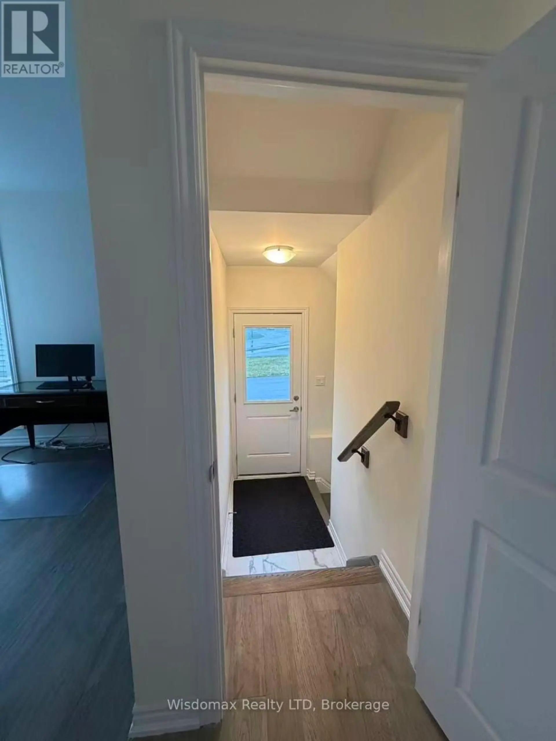 7716 SECRETARIAT COURT W - Image 15