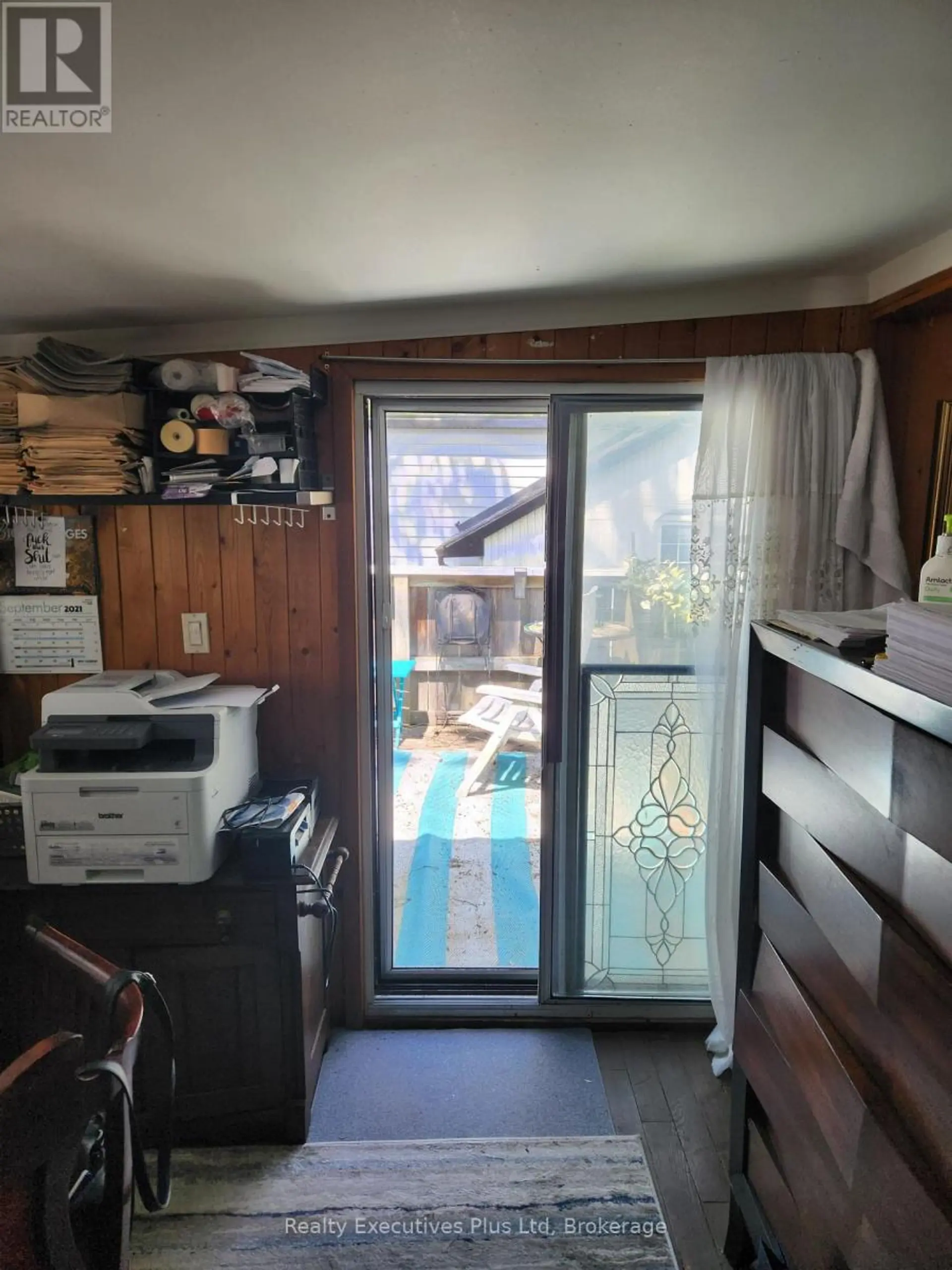 48 TINY BEACHES ROAD N - Image 13