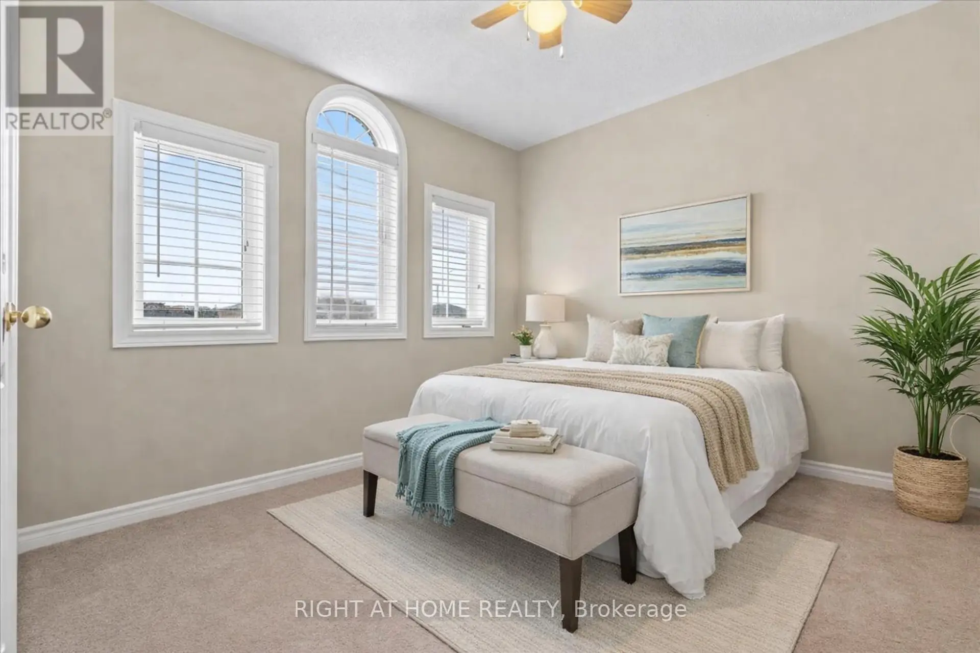 7 MICHAEL CRESCENT - Image 12