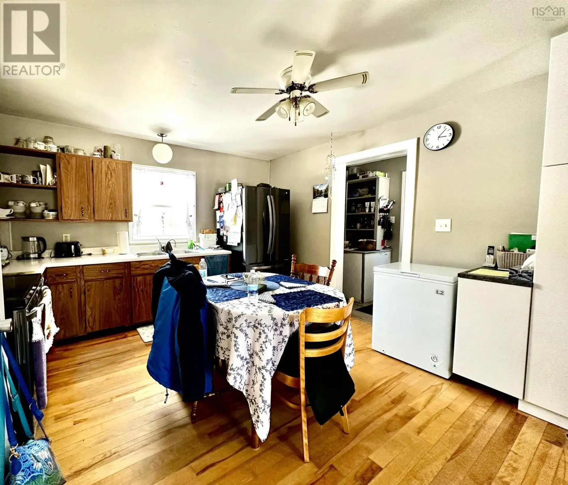 349 COOKS MILL ROAD - Image 2