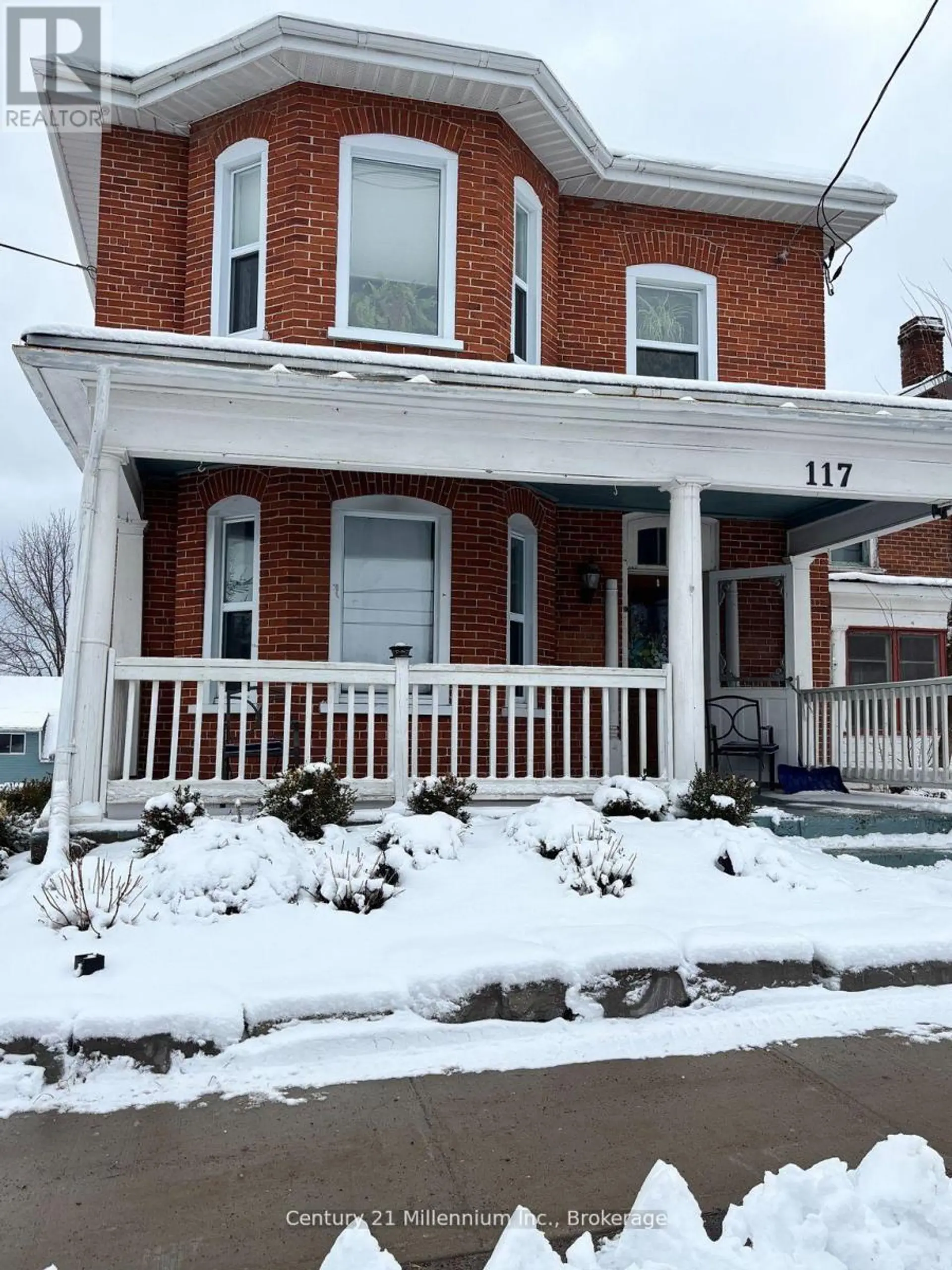 117 DURHAM STREET S - Image 2