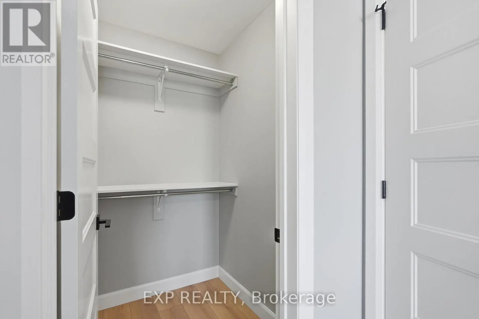 987 KATIA STREET - Image 16