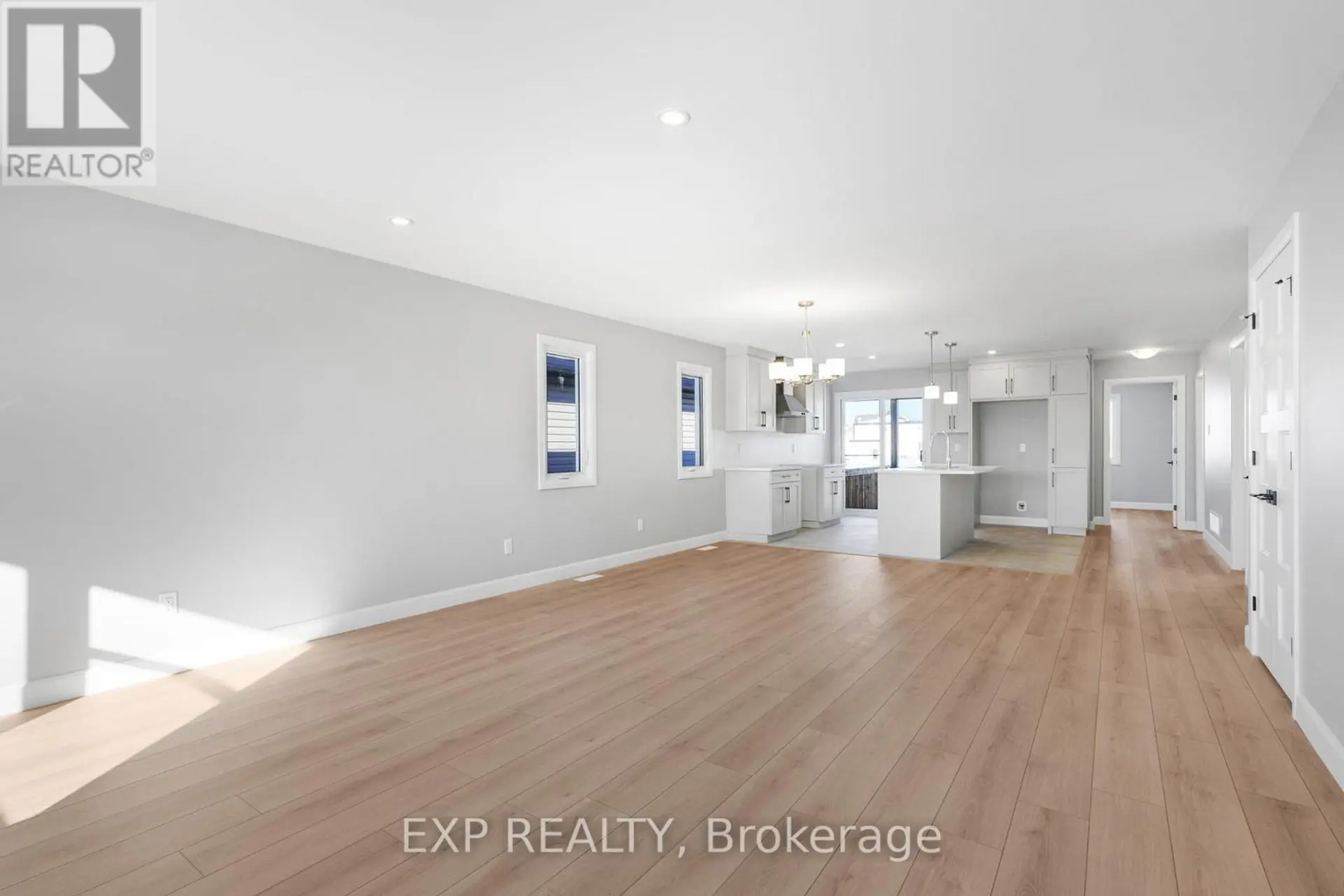 987 KATIA STREET - Image 3