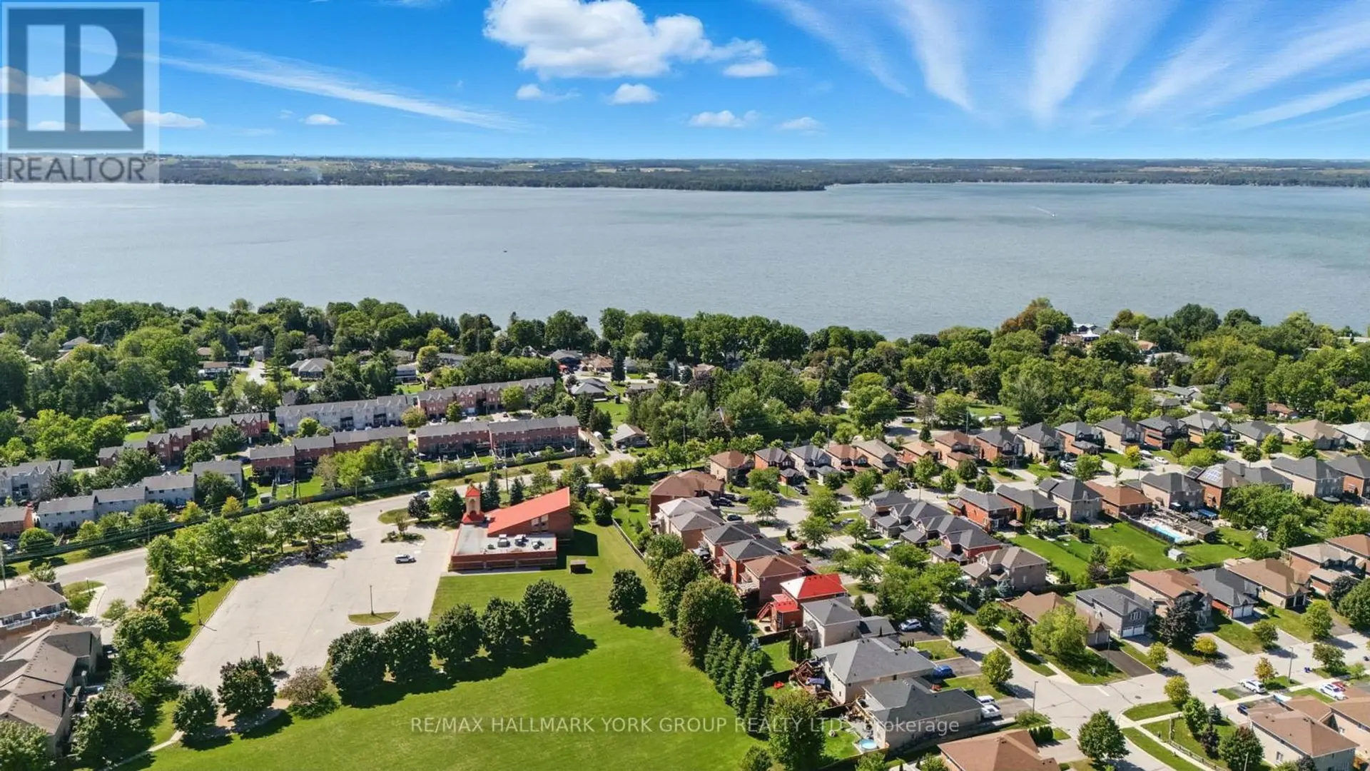 136 METRO ROAD N - Image 11