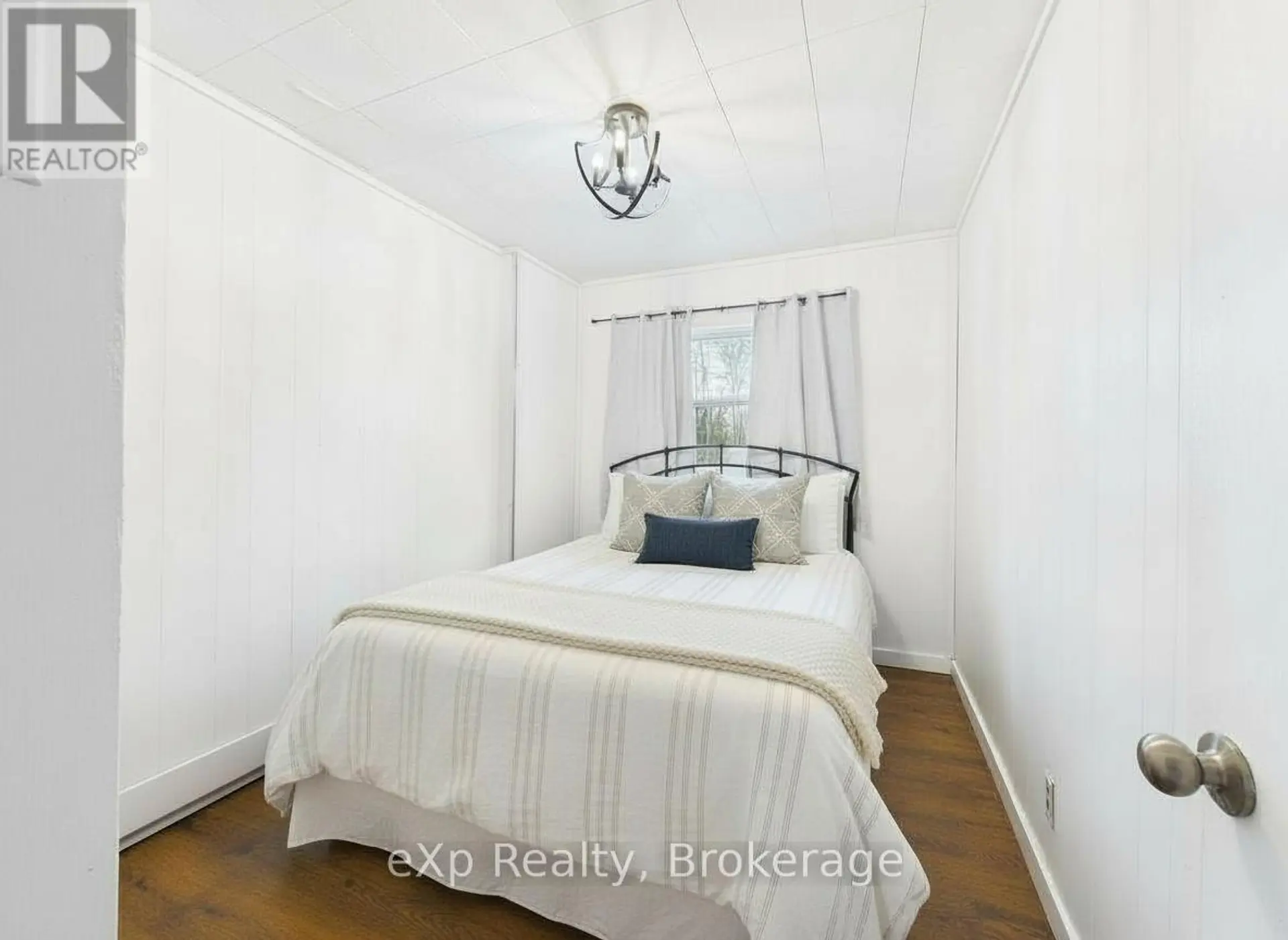 2 BIRCH STREET - Image 14